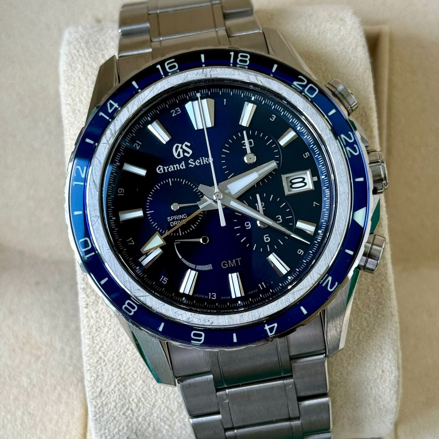 Grand Seiko Sport Collection SBGC249 (2022) - Blauw wijzerplaat 45mm Titanium (1/7)