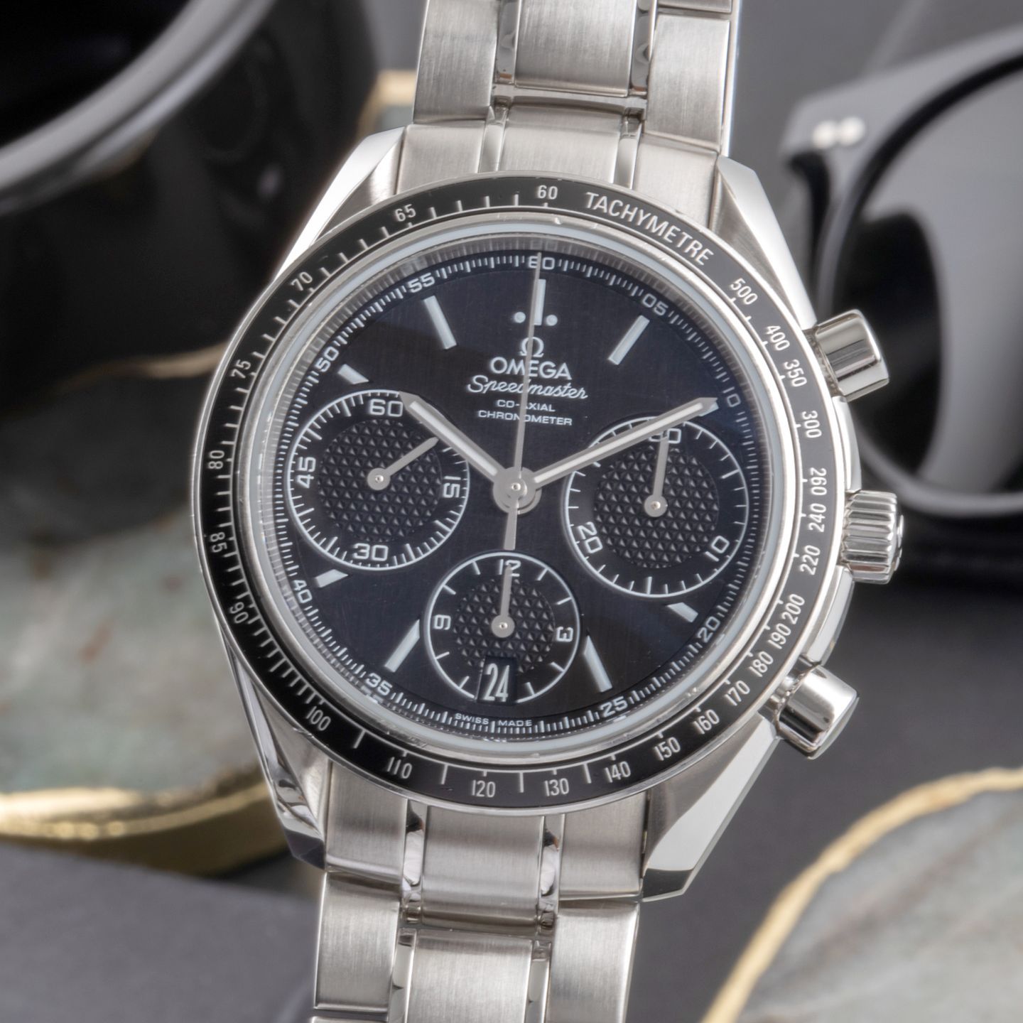 Omega Speedmaster Racing 326.30.40.50.01.001 - (3/8)