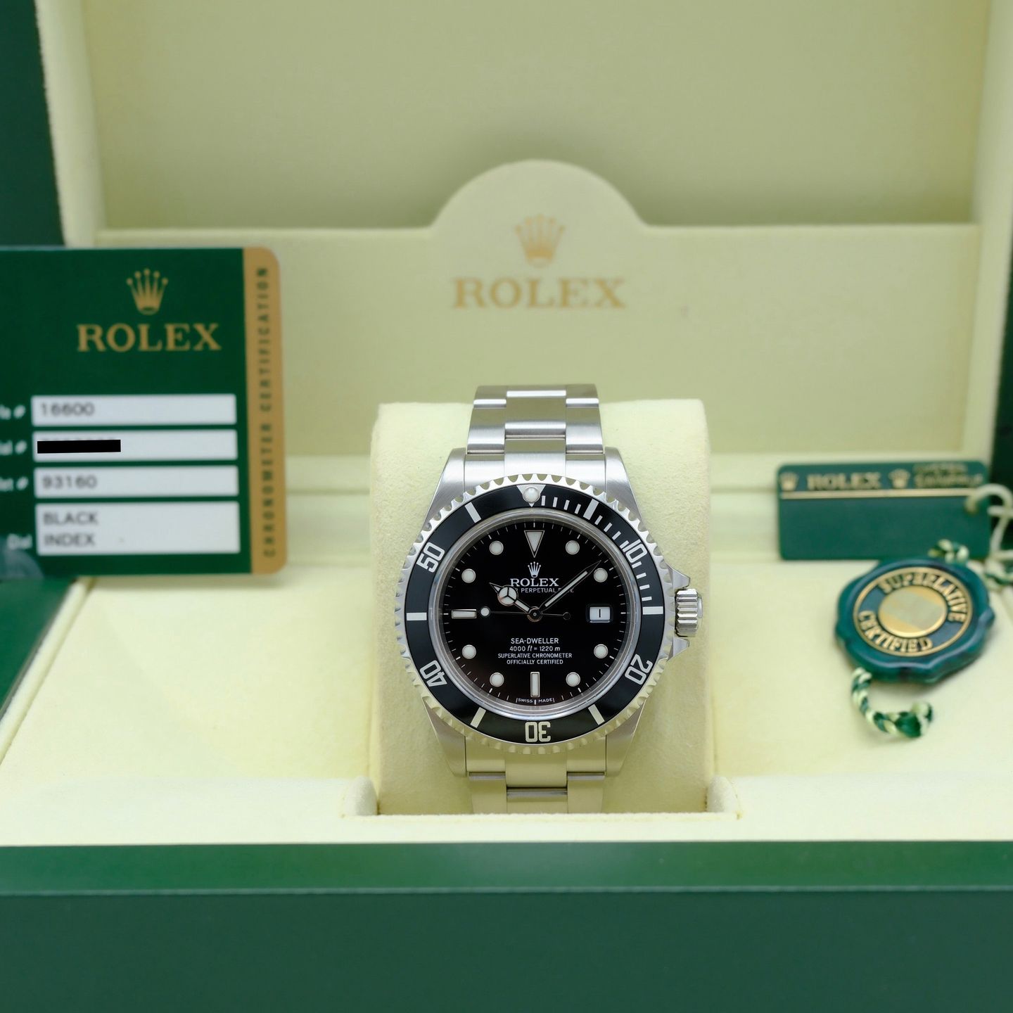 Rolex Sea-Dweller 4000 16600 (2007) - Black dial 40 mm Steel case (3/8)