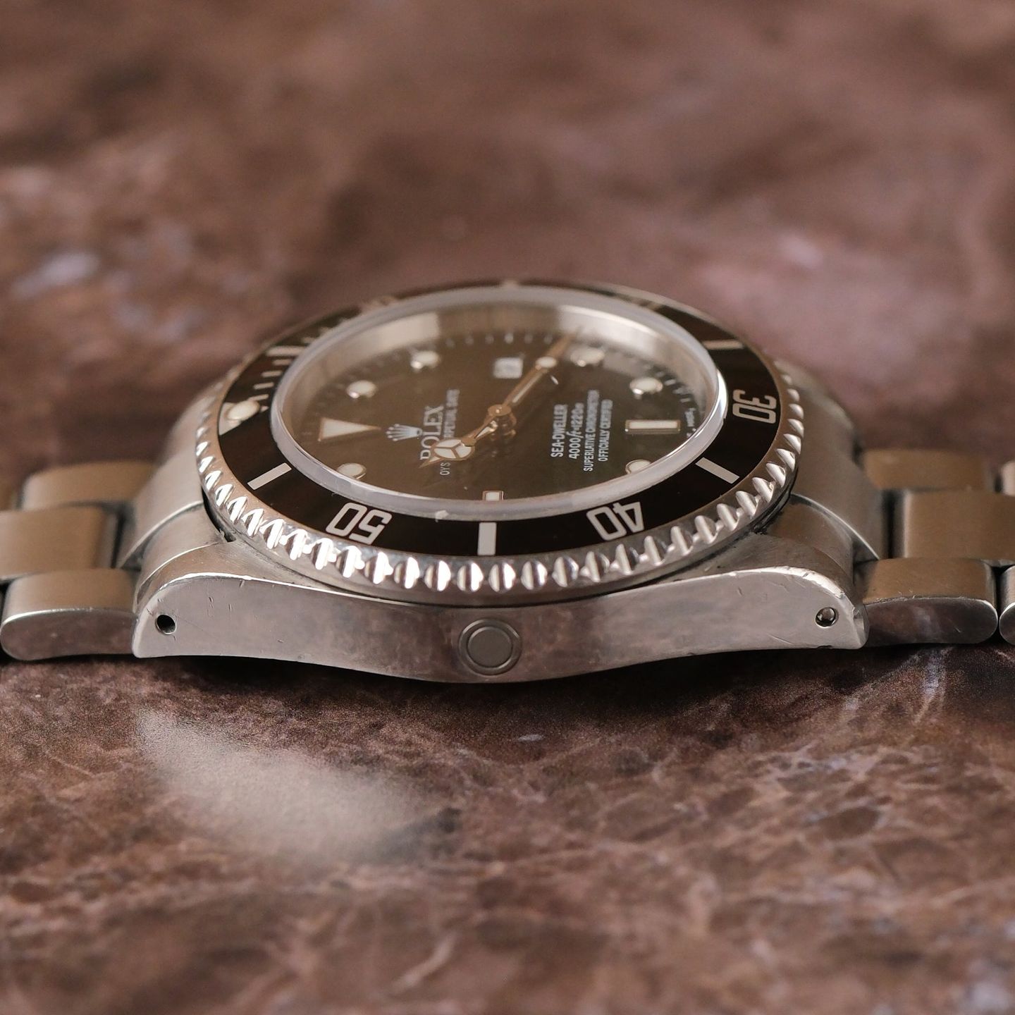 Rolex Sea-Dweller 4000 16600 (Unknown (random serial)) - Black dial 40 mm Steel case (5/7)