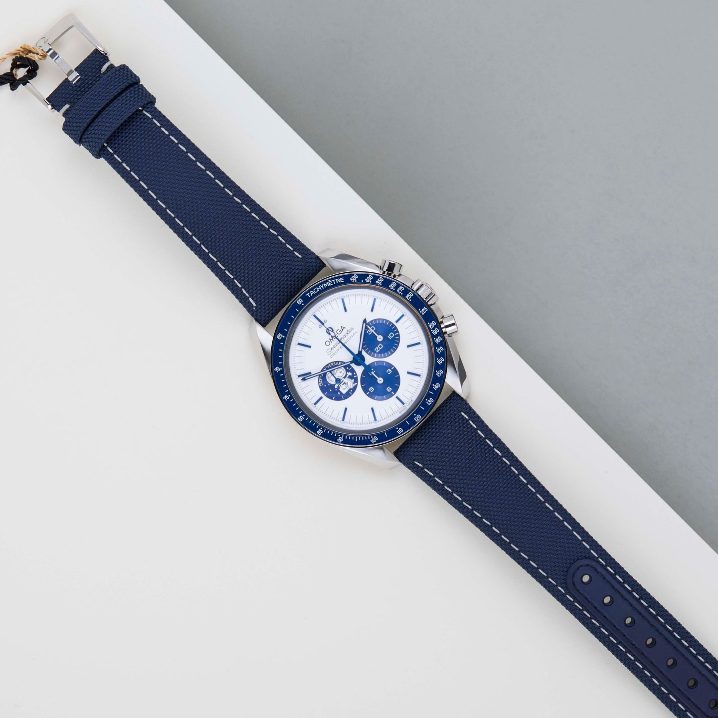 Omega Speedmaster Professional Moonwatch 310.32.42.50.02.001 - (2/8)