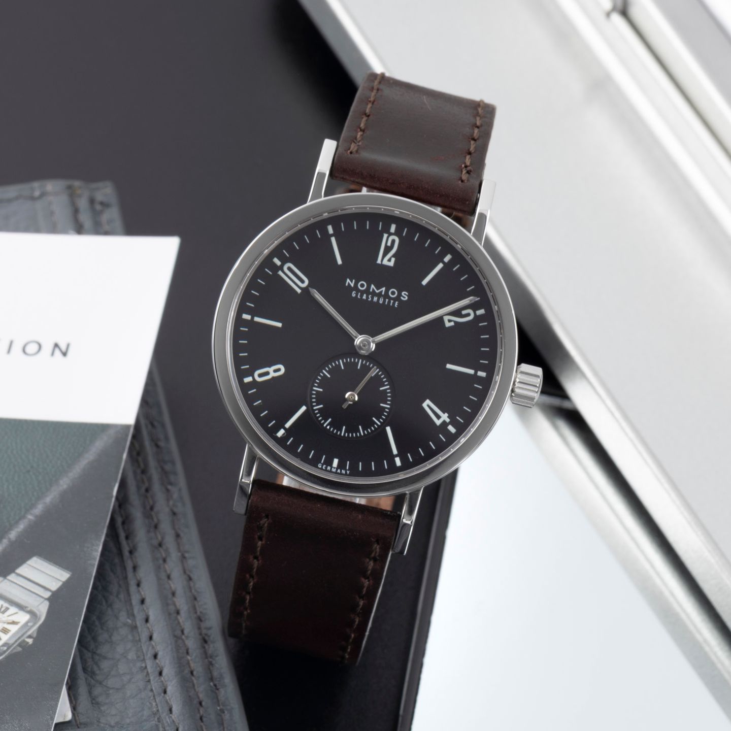 Unknown Unknown Tangente Glühwürmchen (Onbekend (willekeurig serienummer)) - (1/8)