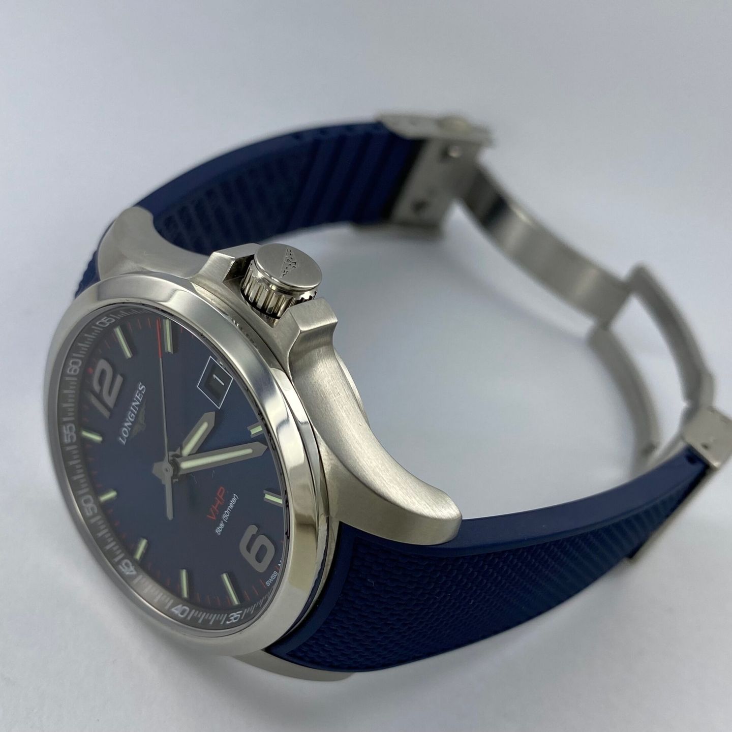 Longines Conquest - (2022) - Blue dial 43 mm Steel case (3/4)