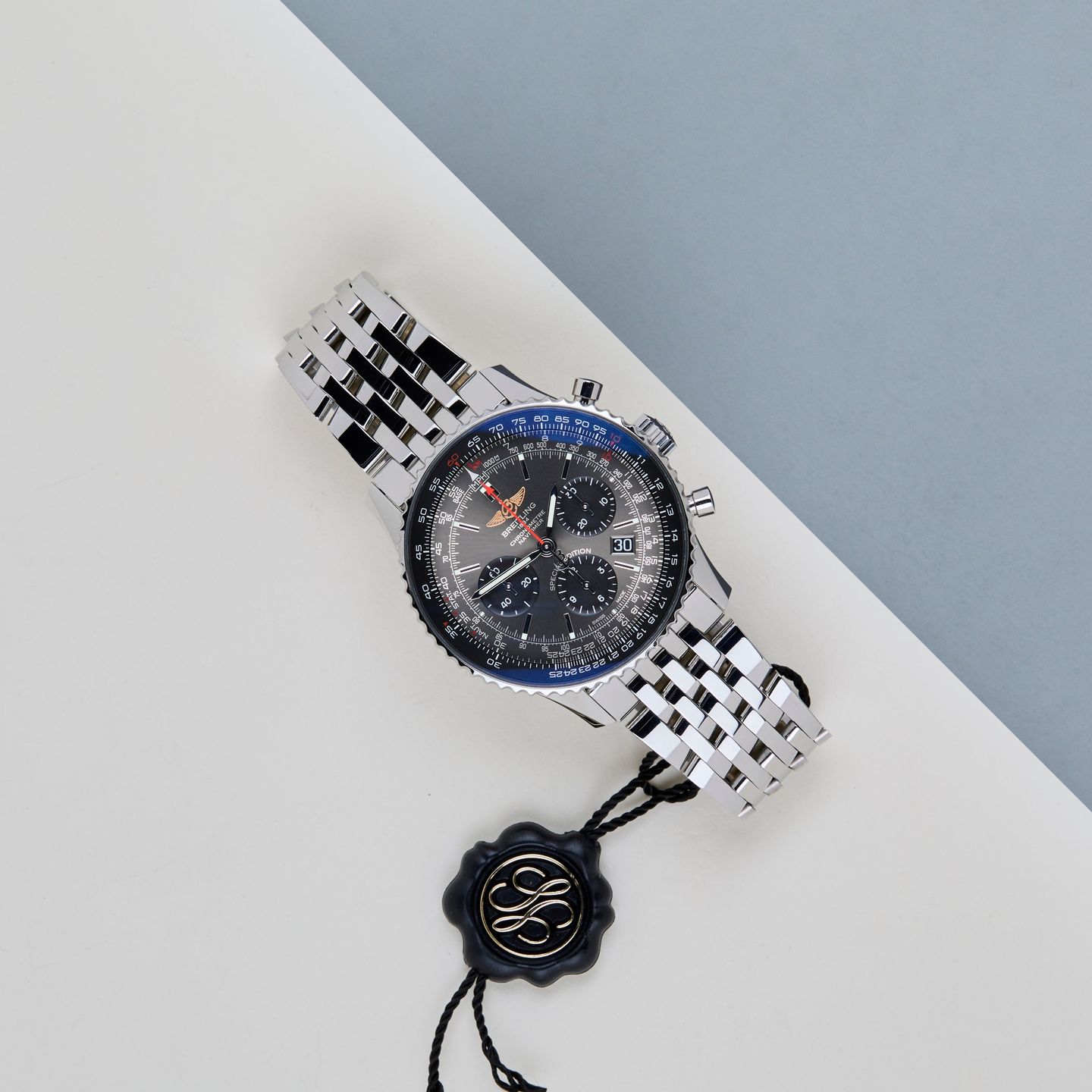 Unknown Unknown AB0121 - (2/8)