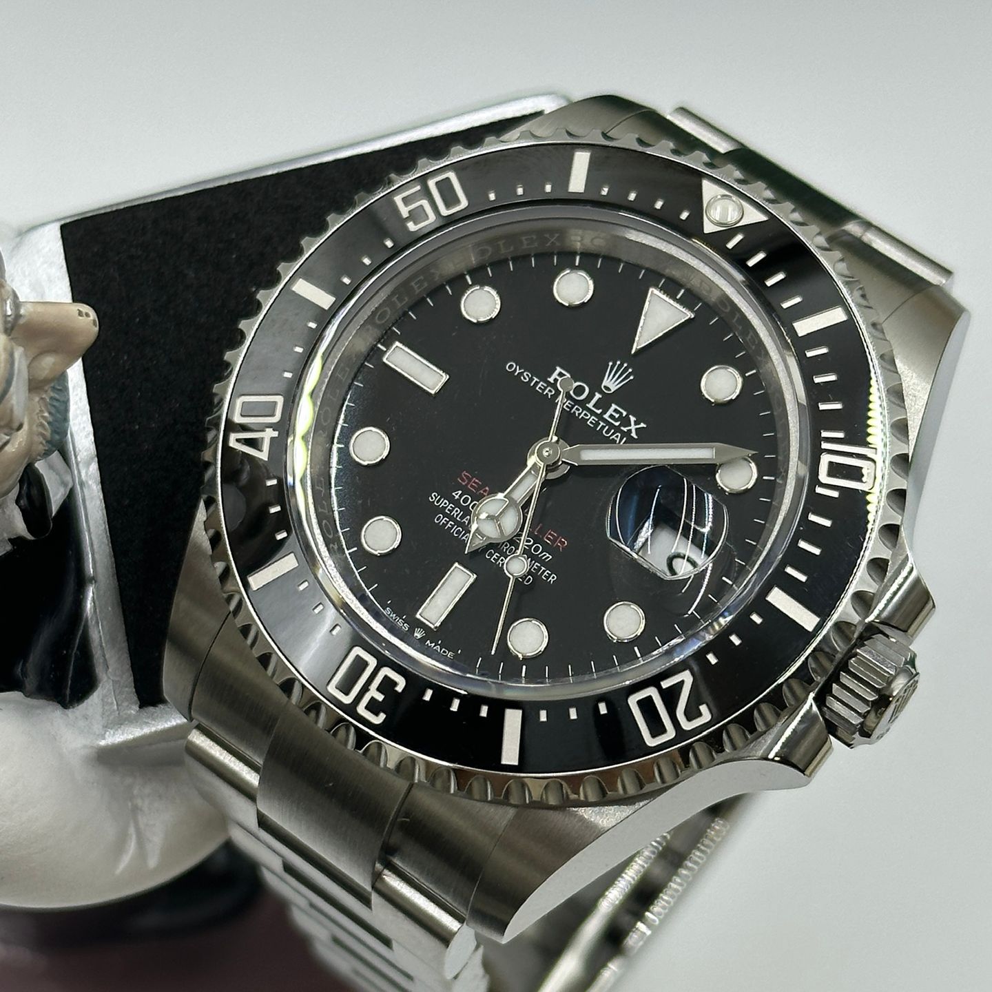 Rolex Sea-Dweller 126600 (2023) - Zwart wijzerplaat 43mm Staal (1/8)