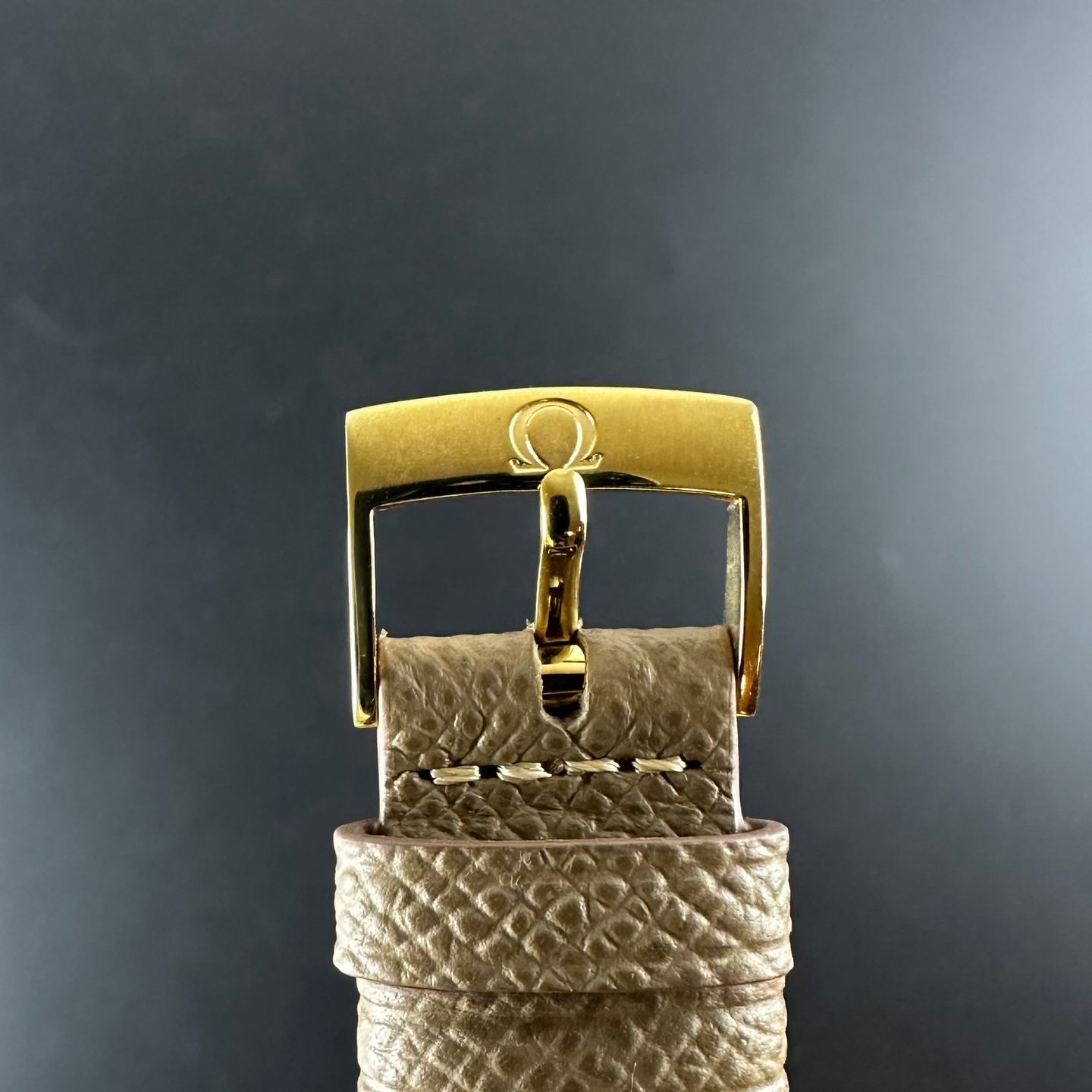 Omega De Ville 4720.11.01 (1998) - Champagne dial 34 mm Steel case (7/8)