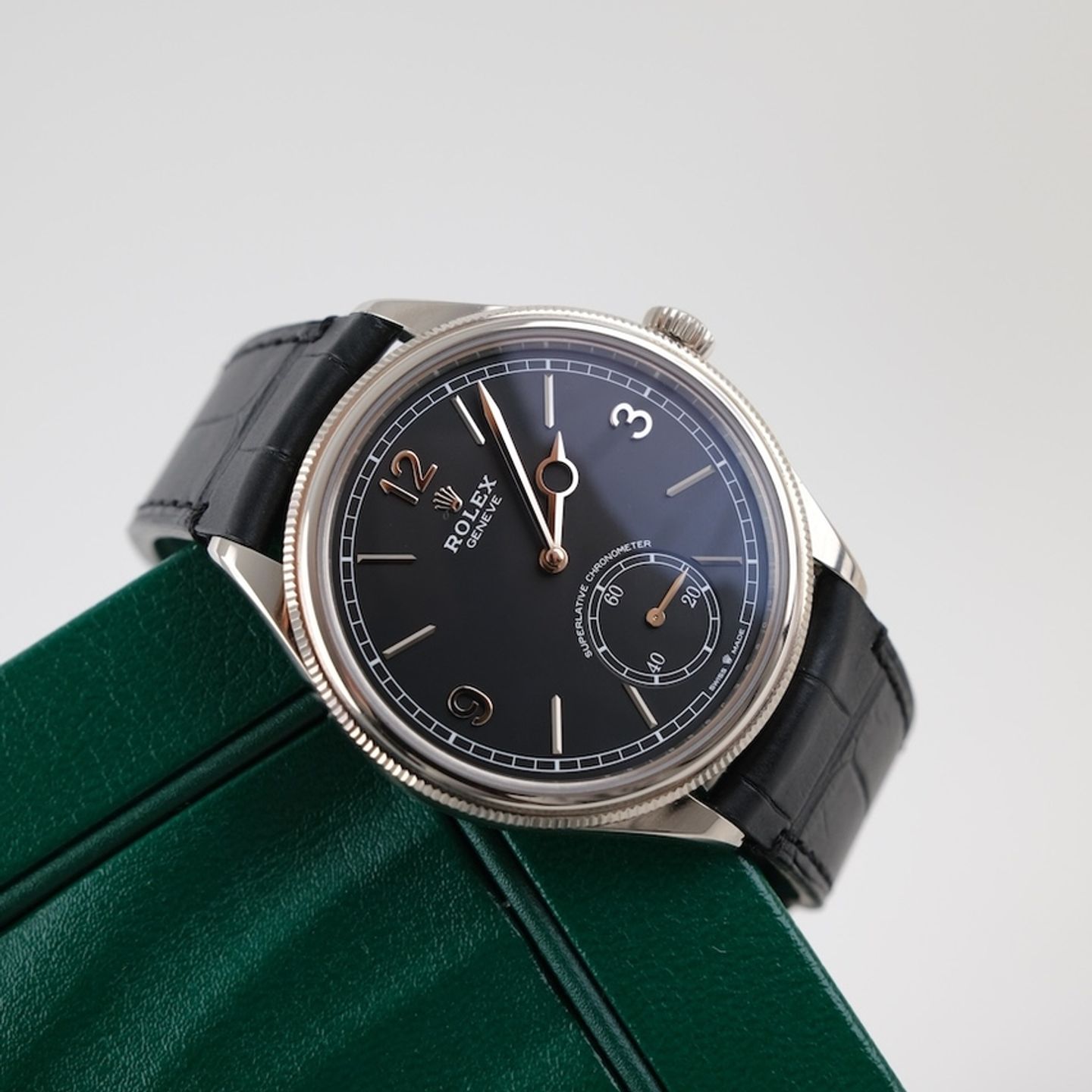 Rolex Perpetual 1908 52509 (2024) - White dial 39 mm White Gold case (1/8)