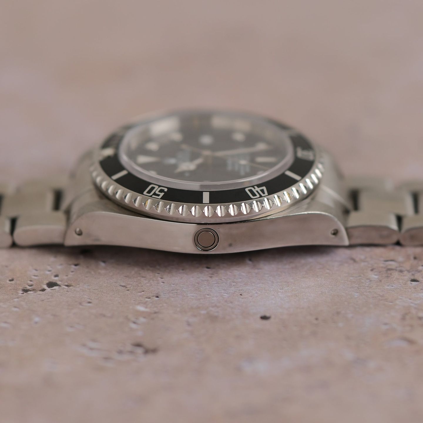 Rolex Sea-Dweller 4000 16600 (2003) - Black dial 40 mm Steel case (8/8)