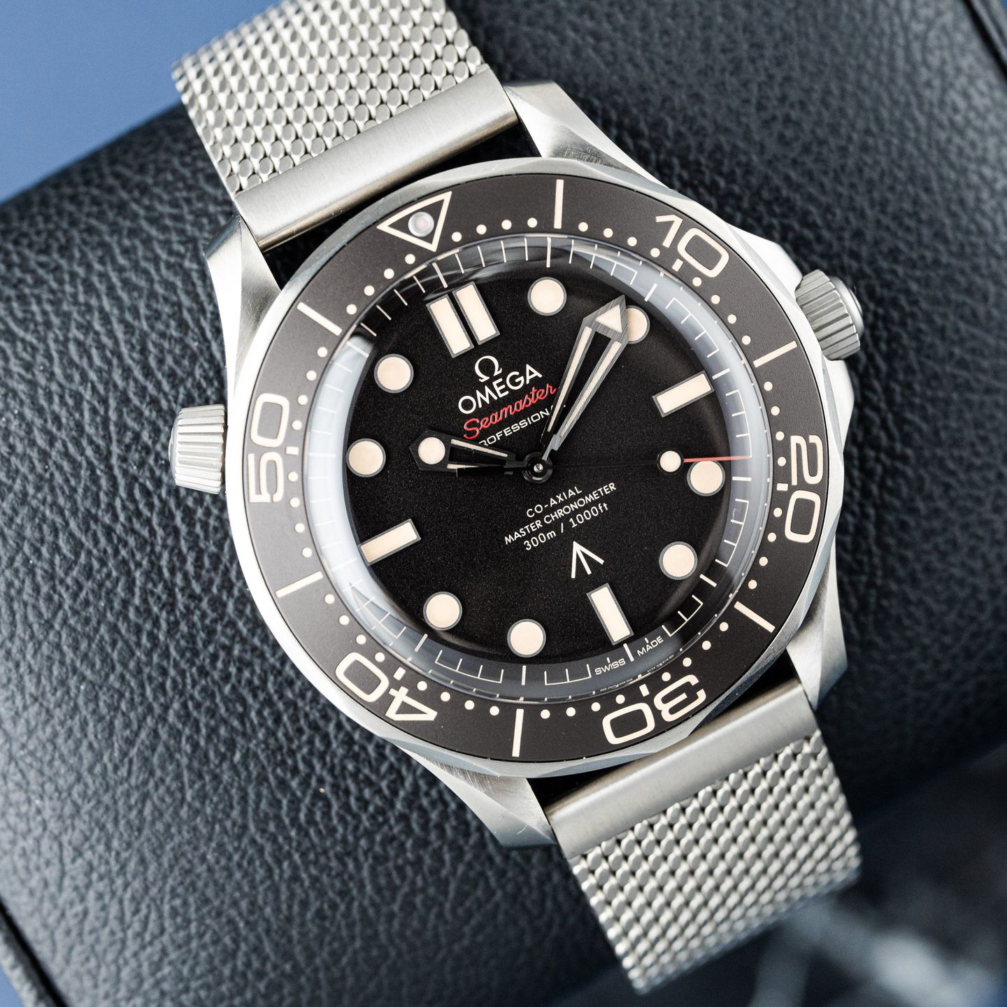 Omega Seamaster Diver 300 M 210.90.42.20.01.001 - (2/8)