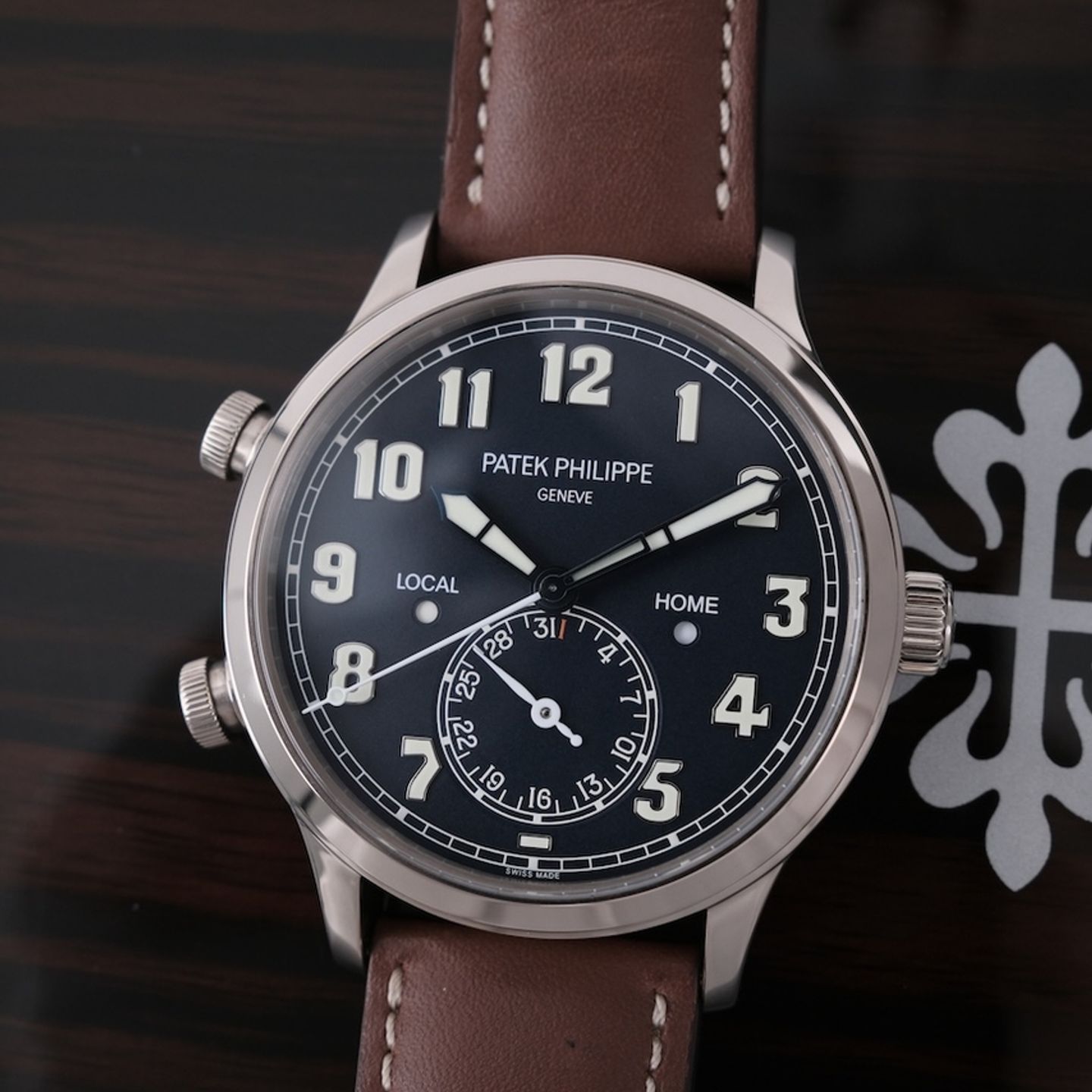 Patek Philippe Calatrava 5524G-001 - (5/8)
