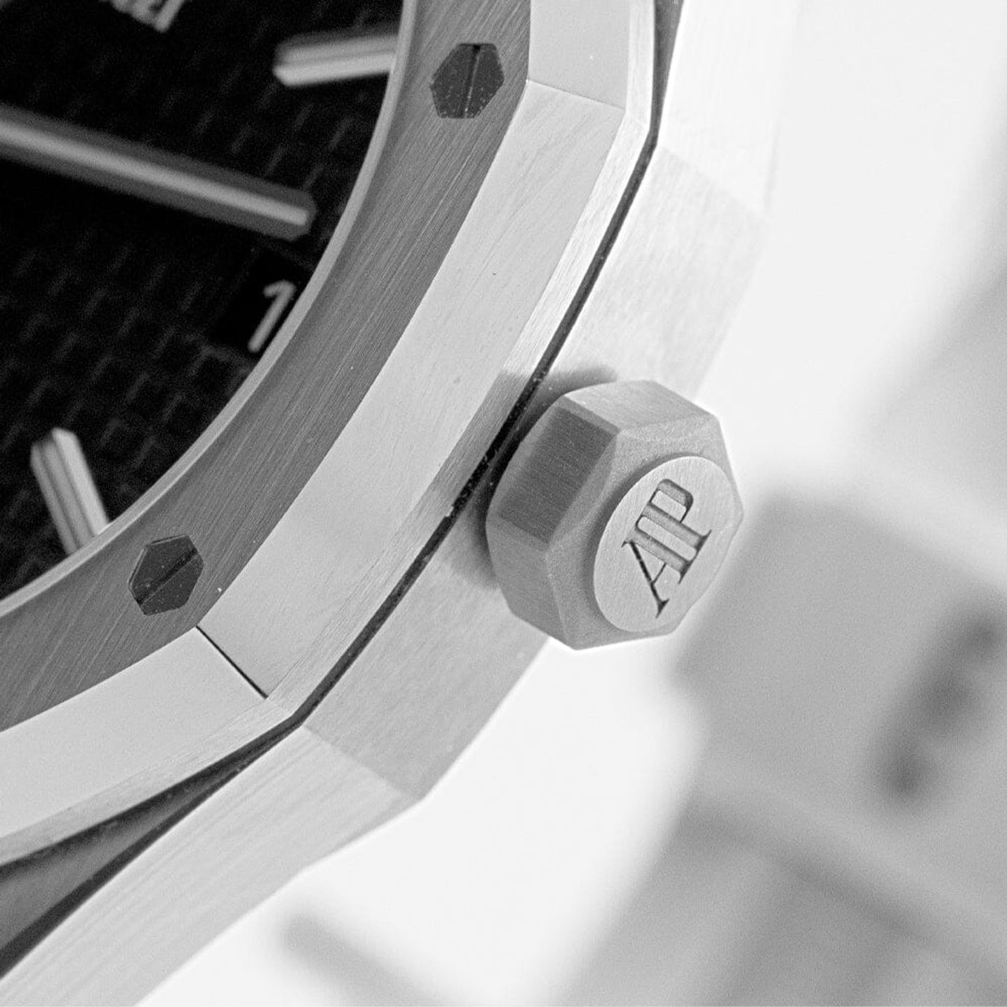 Audemars Piguet Royal Oak Selfwinding 15500ST.OO.1220ST.03 (2021) - Zwart wijzerplaat 41mm Staal (5/8)