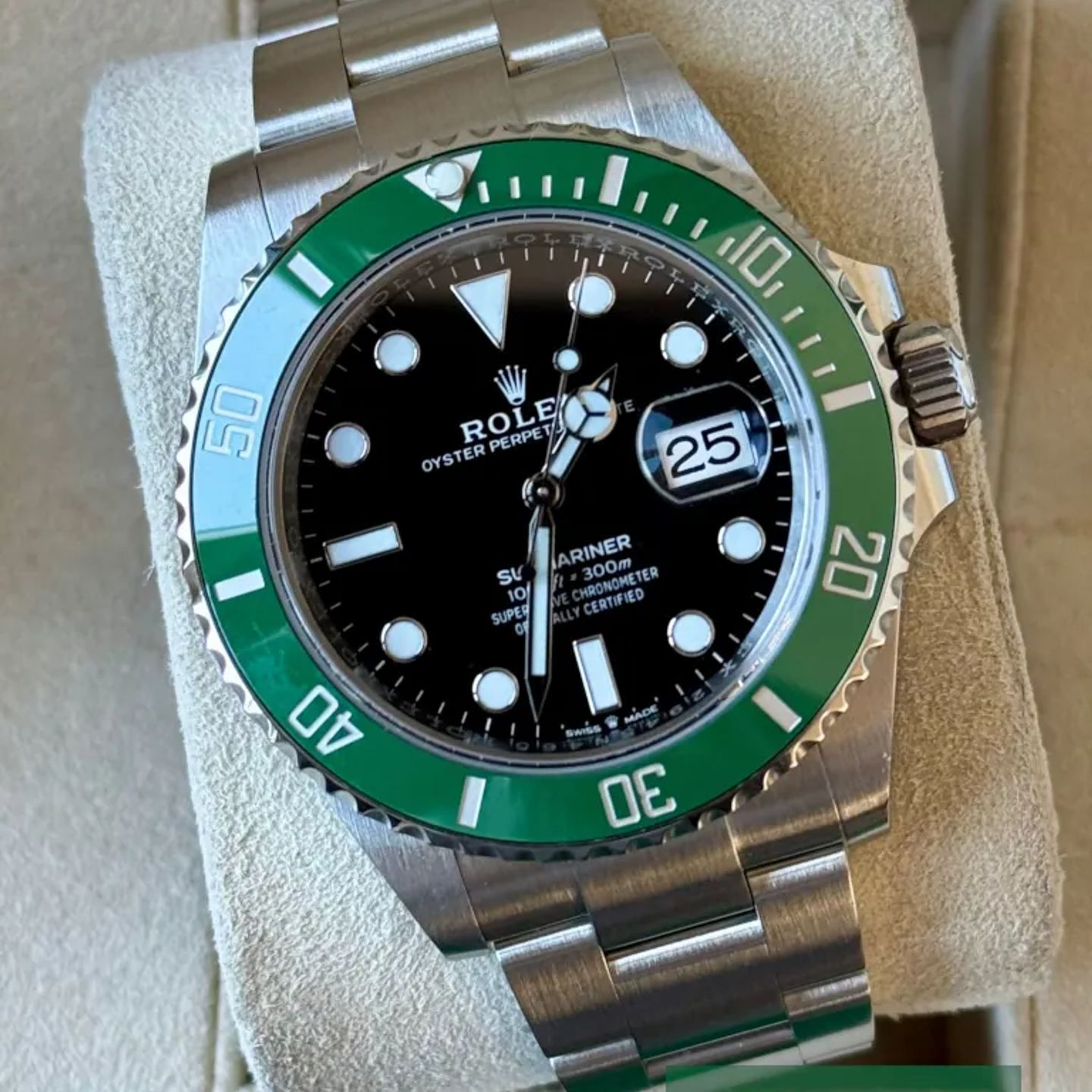 Rolex Submariner Date 126610LV - (1/7)