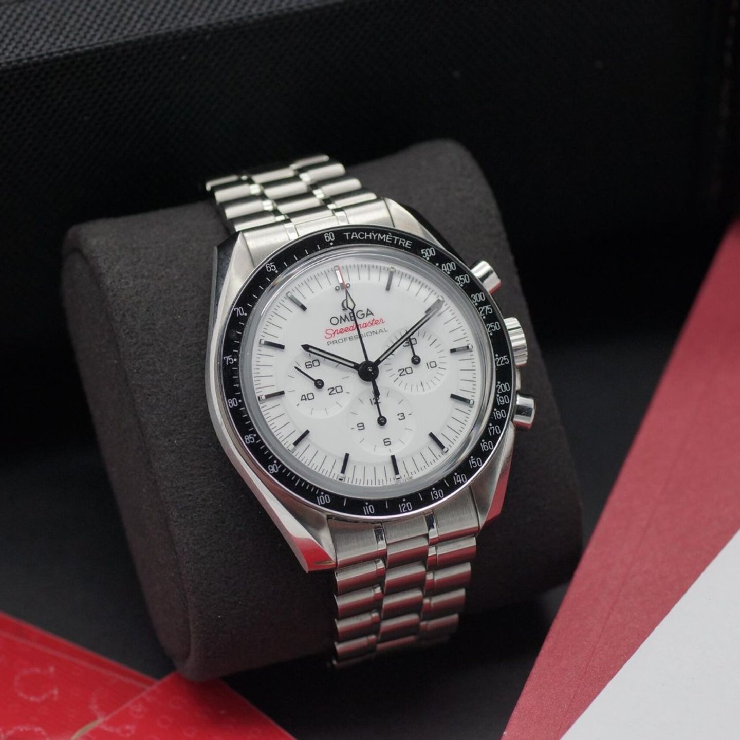 Omega Speedmaster Professional Moonwatch 310.30.42.50.04.001 (2024) - Wit wijzerplaat 42mm Staal (1/8)