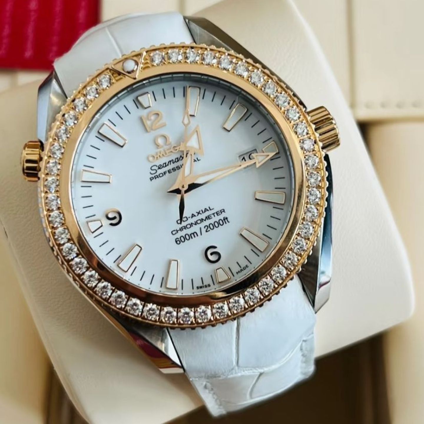 Omega Seamaster Planet Ocean 222.28.42.20.04.001 - (2/3)