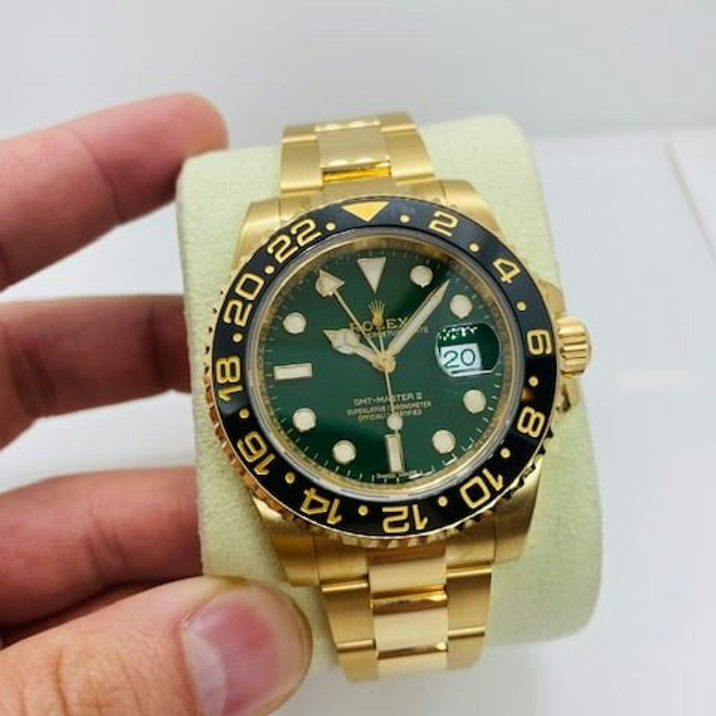 Rolex GMT-Master II 116718LN (2015) - 40mm Geelgoud (2/8)