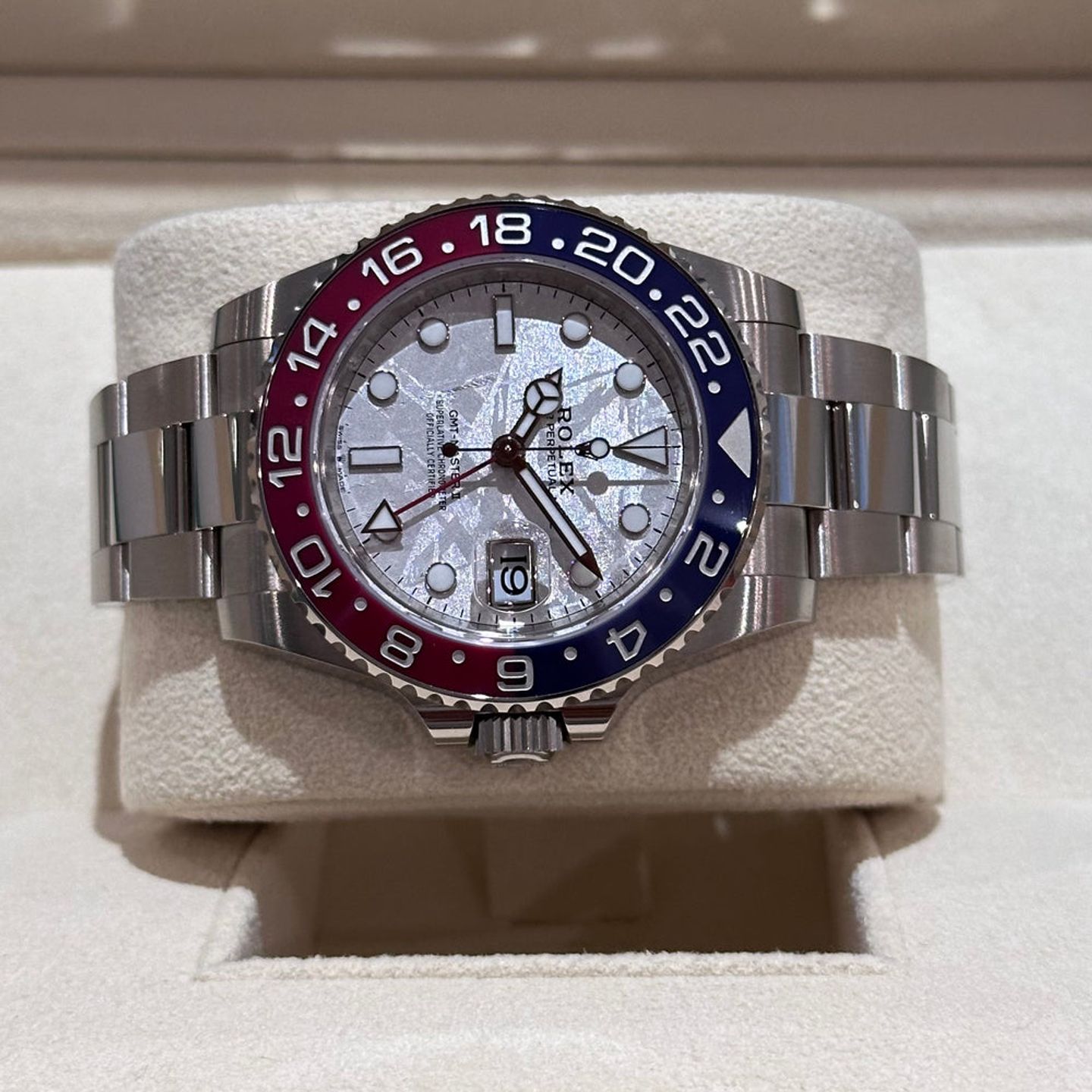 Rolex GMT-Master II 126719BLRO - (3/4)