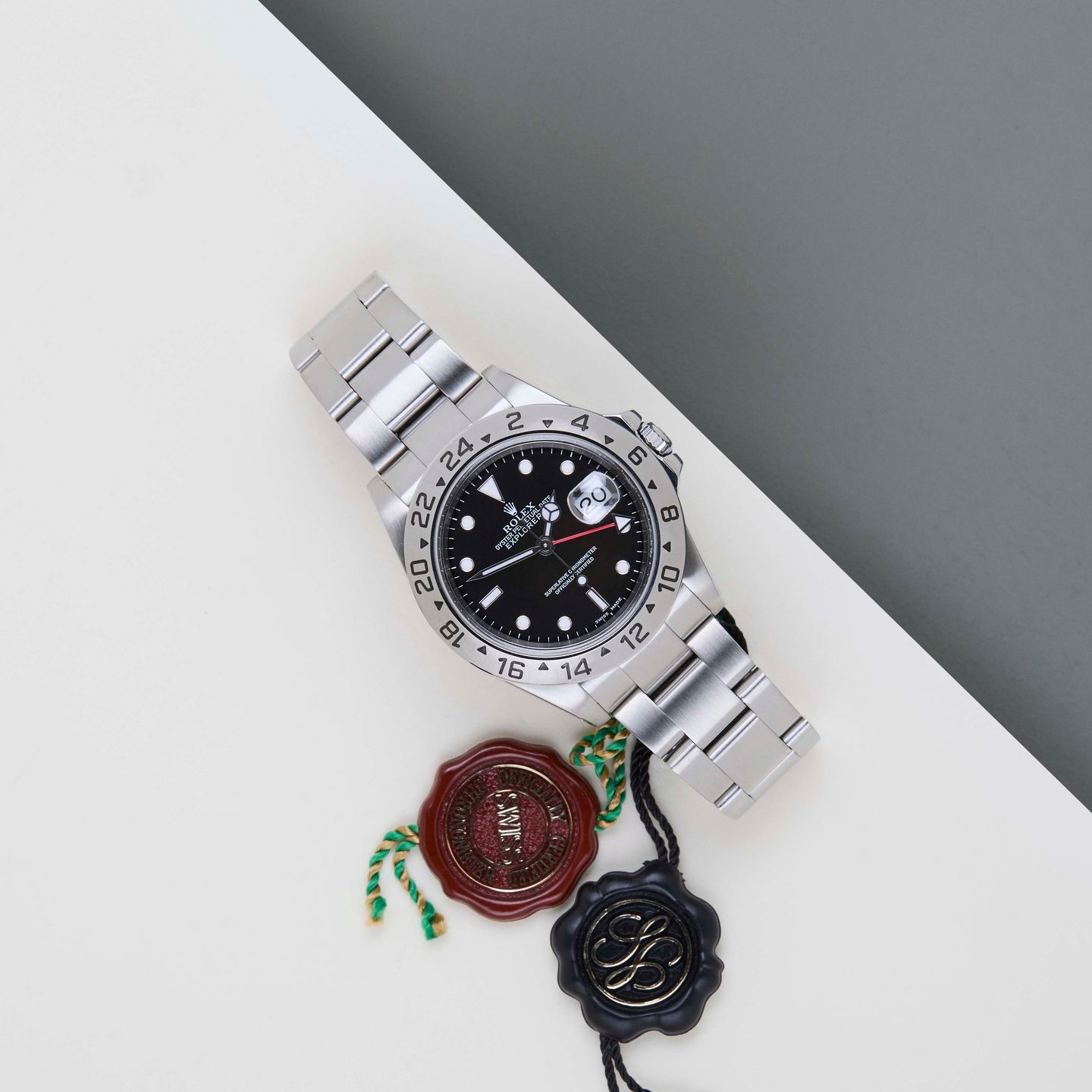 Rolex Explorer II 16570 (2002) - 40mm Staal (2/8)