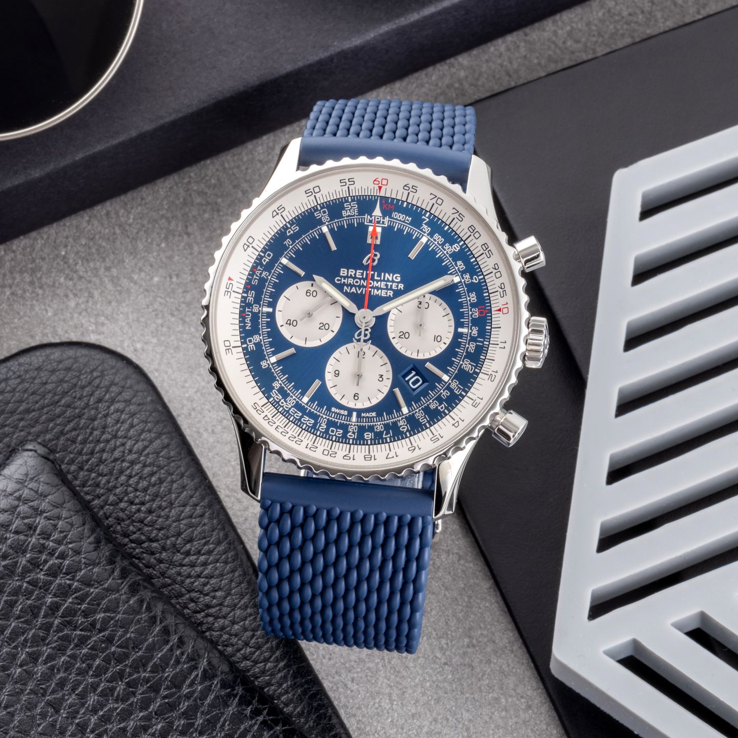 Breitling Navitimer 01 (46 MM) AB0127 (2018) - 46mm Staal (1/8)