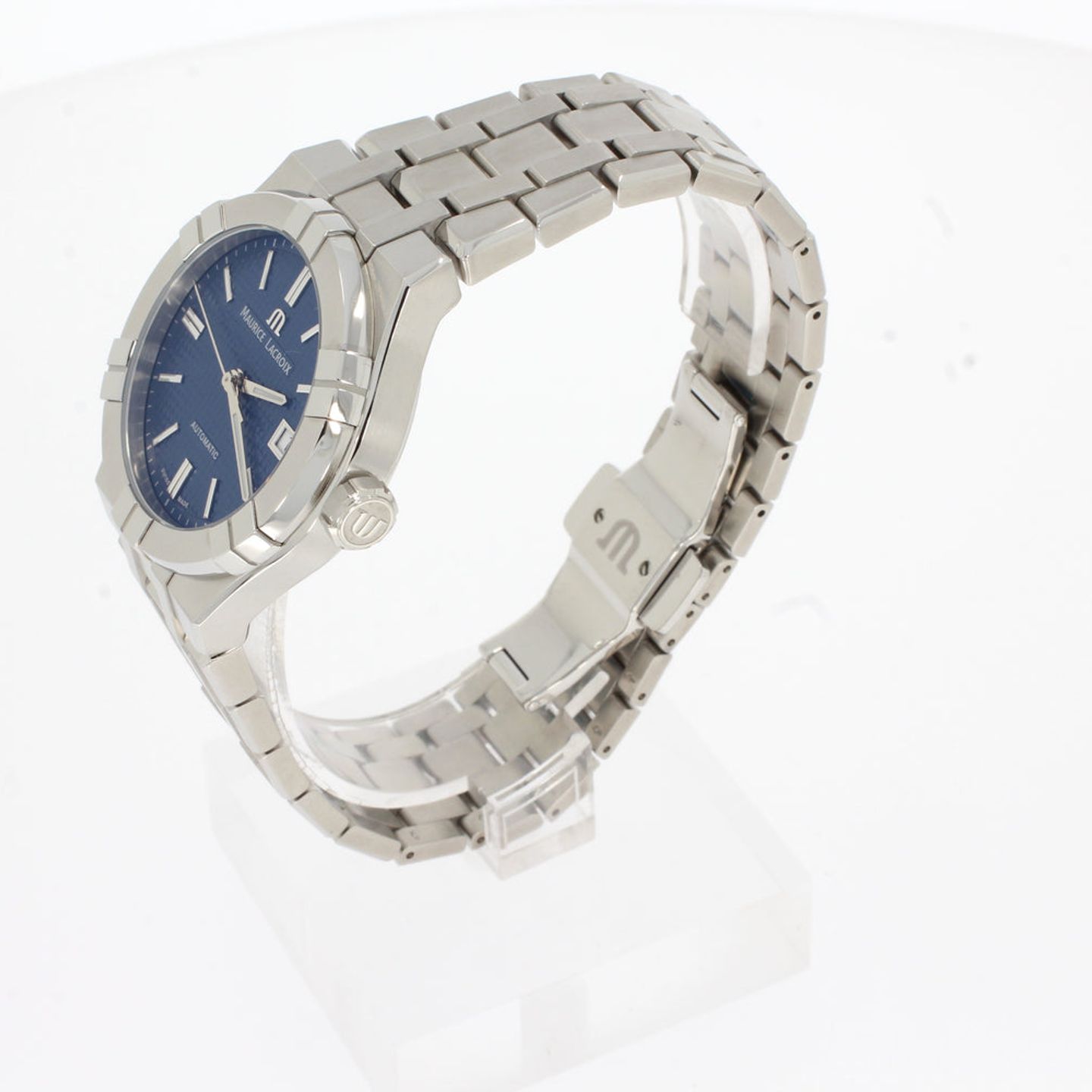 Maurice Lacroix Aikon AI6007-SS002-430-1 (2025) - Blue dial 39 mm Steel case (2/4)