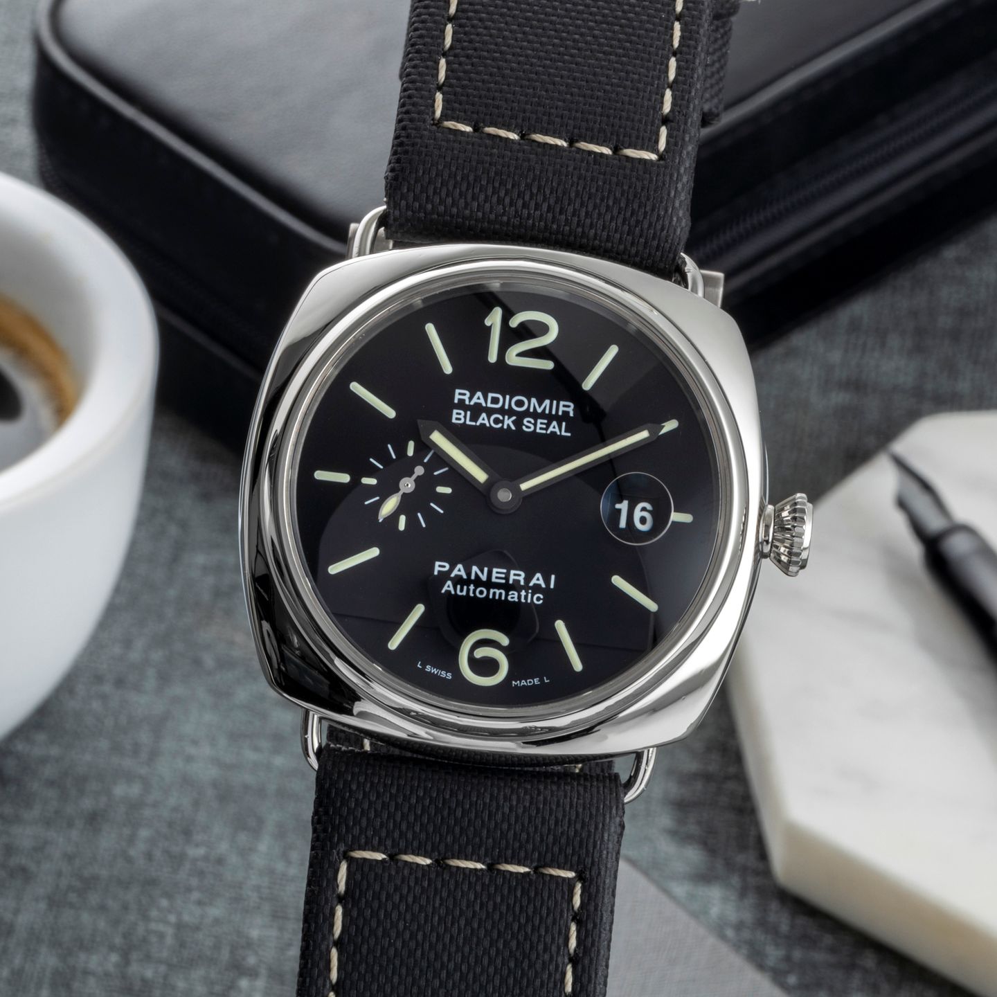 Panerai Radiomir Black Seal PAM00287 - (3/8)