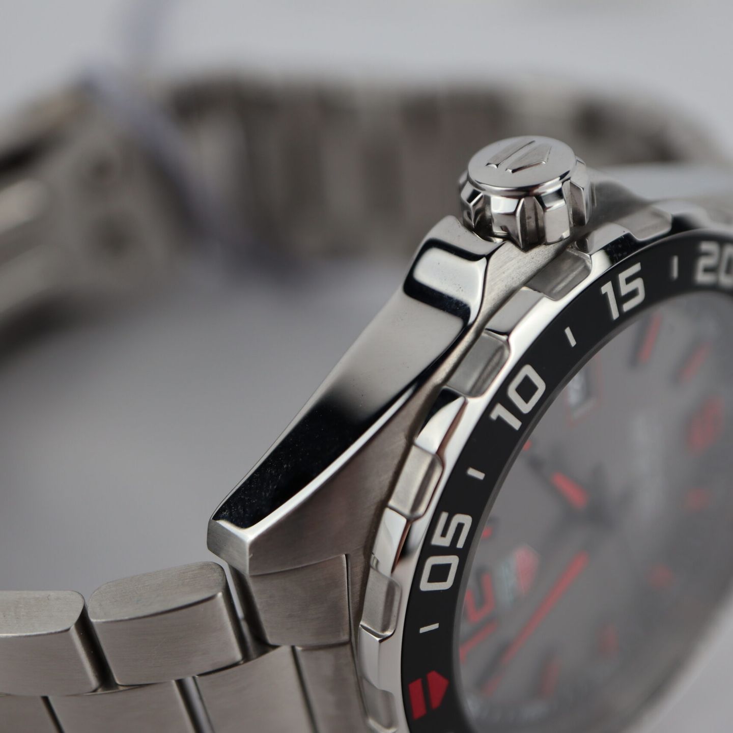 TAG Heuer Formula 1 Quartz WAZ1018.BA0842 - (7/8)