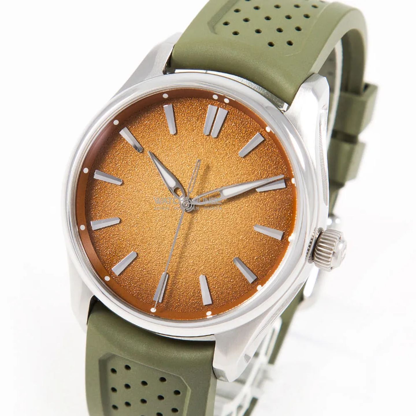 Unknown Unknown 3200-1219 (2024) - (1/8)