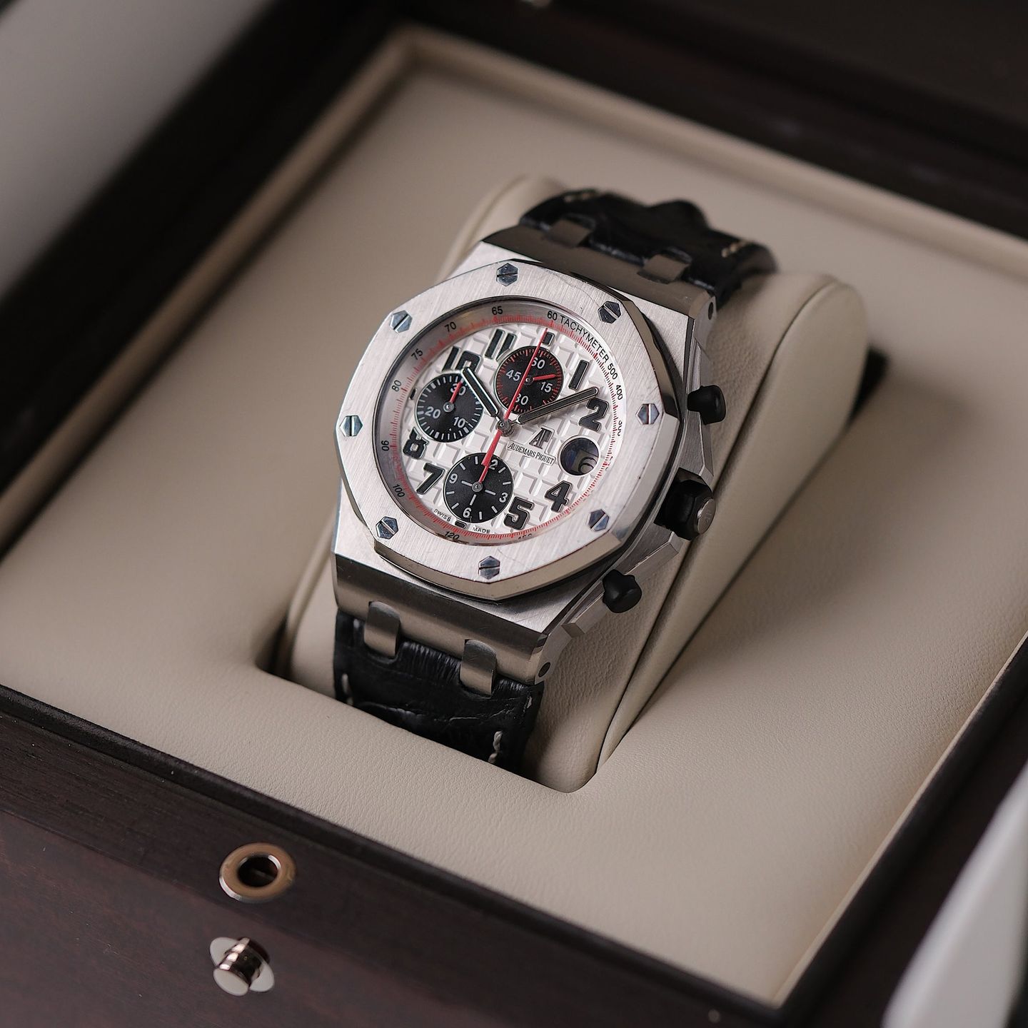 Audemars Piguet Royal Oak Offshore Chronograph Volcano 26170ST.OO.D101CR.02 - (1/8)