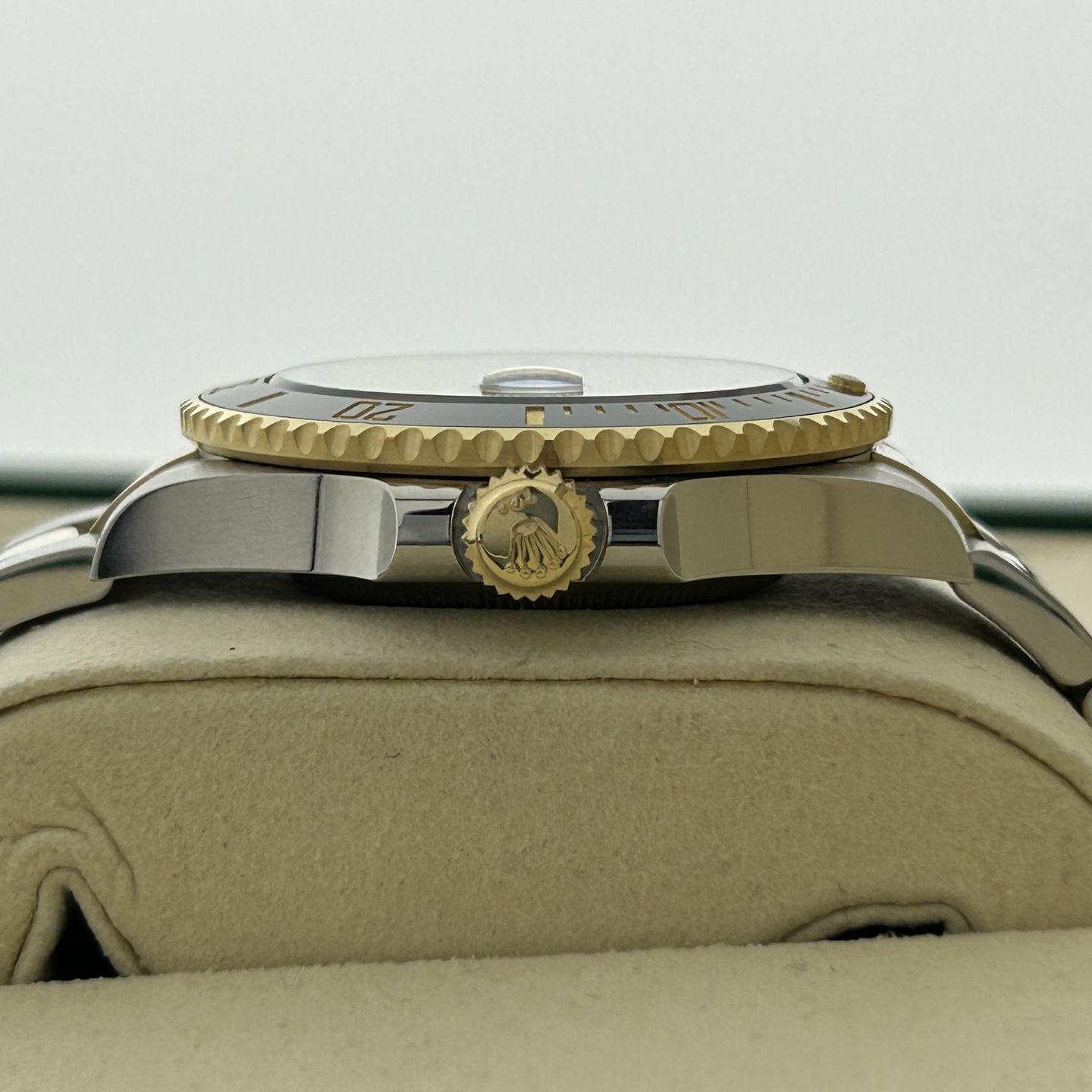 Rolex Submariner Date 126613LN - (3/8)