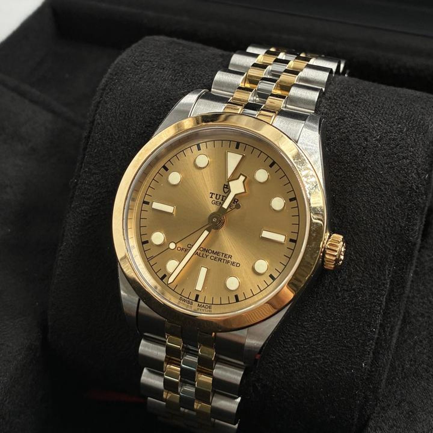 Tudor Black Bay 79643 - (7/10)
