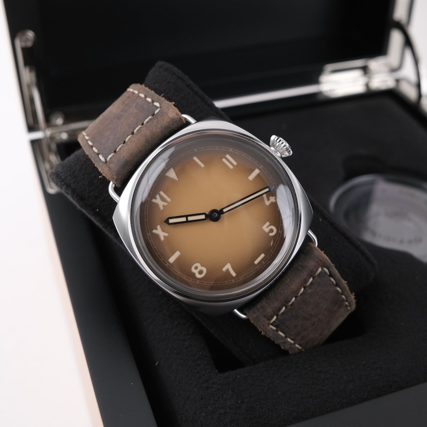 Panerai Radiomir PAM00931 (2020) - Bruin wijzerplaat 47mm Staal (2/8)