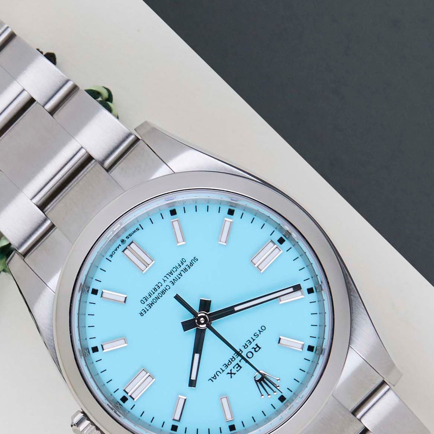 Rolex Oyster Perpetual 36 126000 - (4/8)