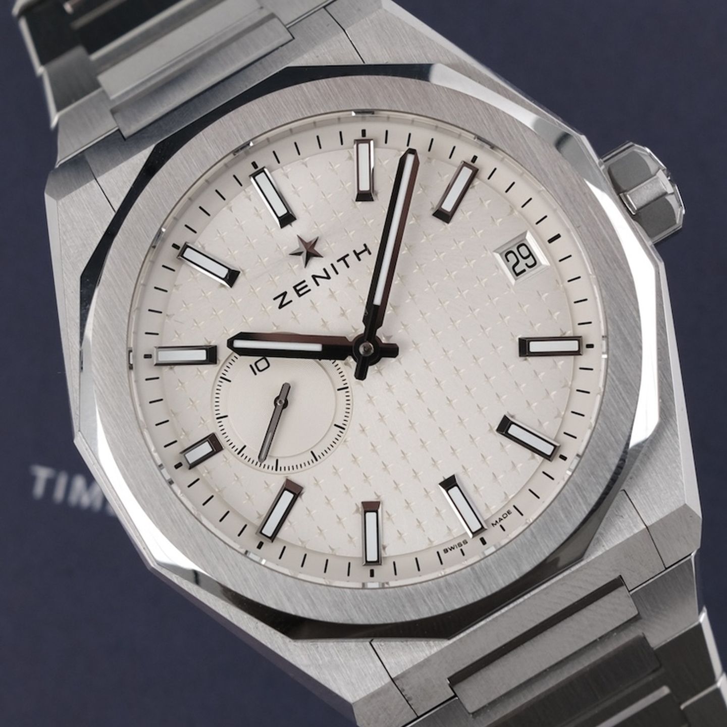 Zenith Defy Skyline 03.9300.3620/01.I001 - (5/8)