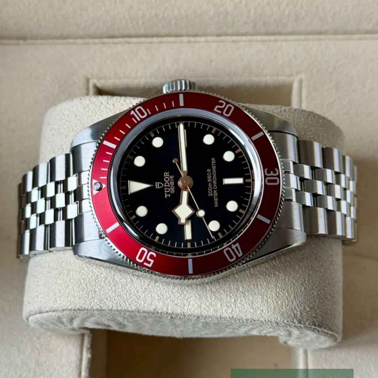 Tudor Black Bay 41 7941A1A0RU (2026) - Zwart wijzerplaat 41mm Staal (5/7)