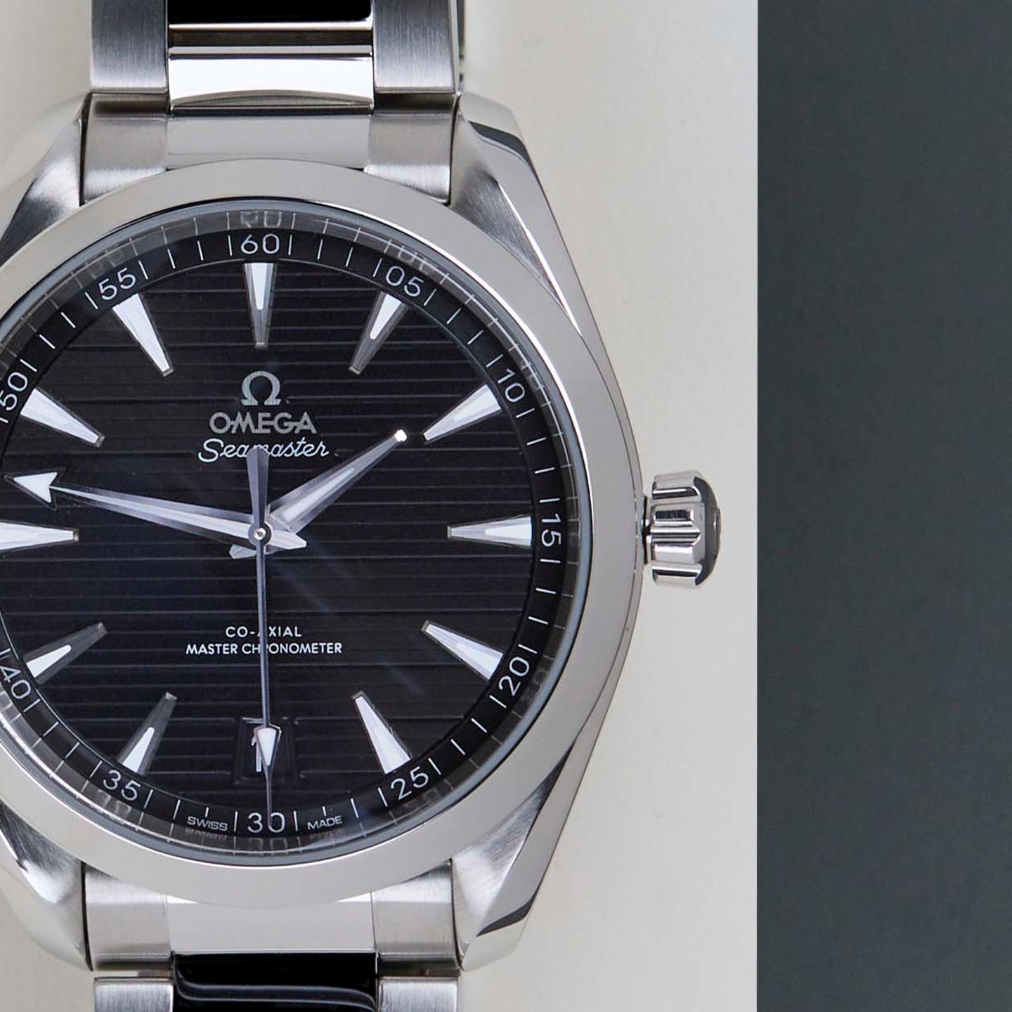 Omega Seamaster Aqua Terra 220.10.41.21.01.001 (2019) - Black dial 41 mm Steel case (5/8)