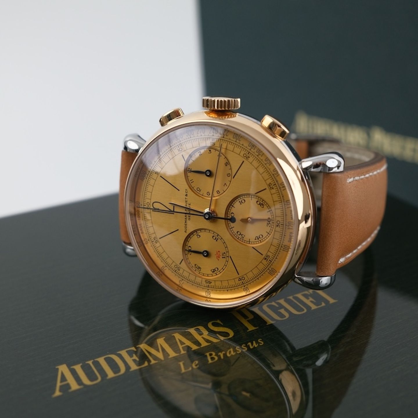 Audemars Piguet (re)Master 26595SR.OO.A032VE.01 - (2/8)