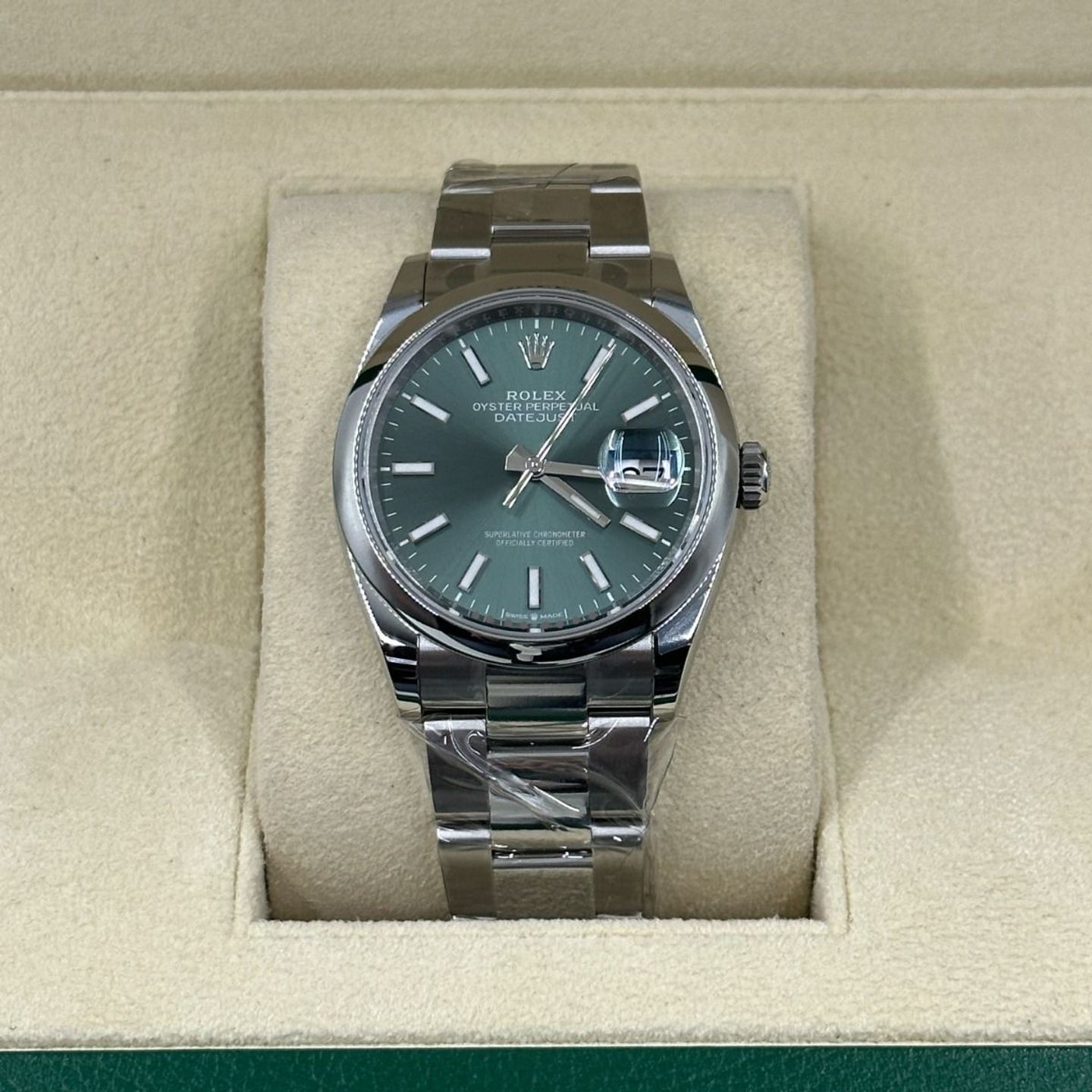 Rolex Datejust 36 126200 (2024) - Groen wijzerplaat 36mm Staal (4/8)