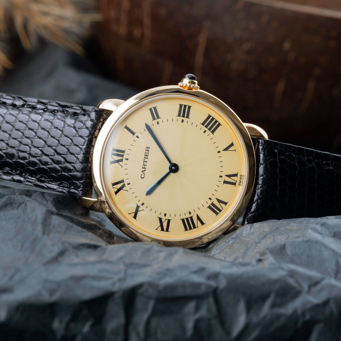 Cartier Pasha W3013456 (1990) - Champagne wijzerplaat 35mm Geelgoud (2/8)