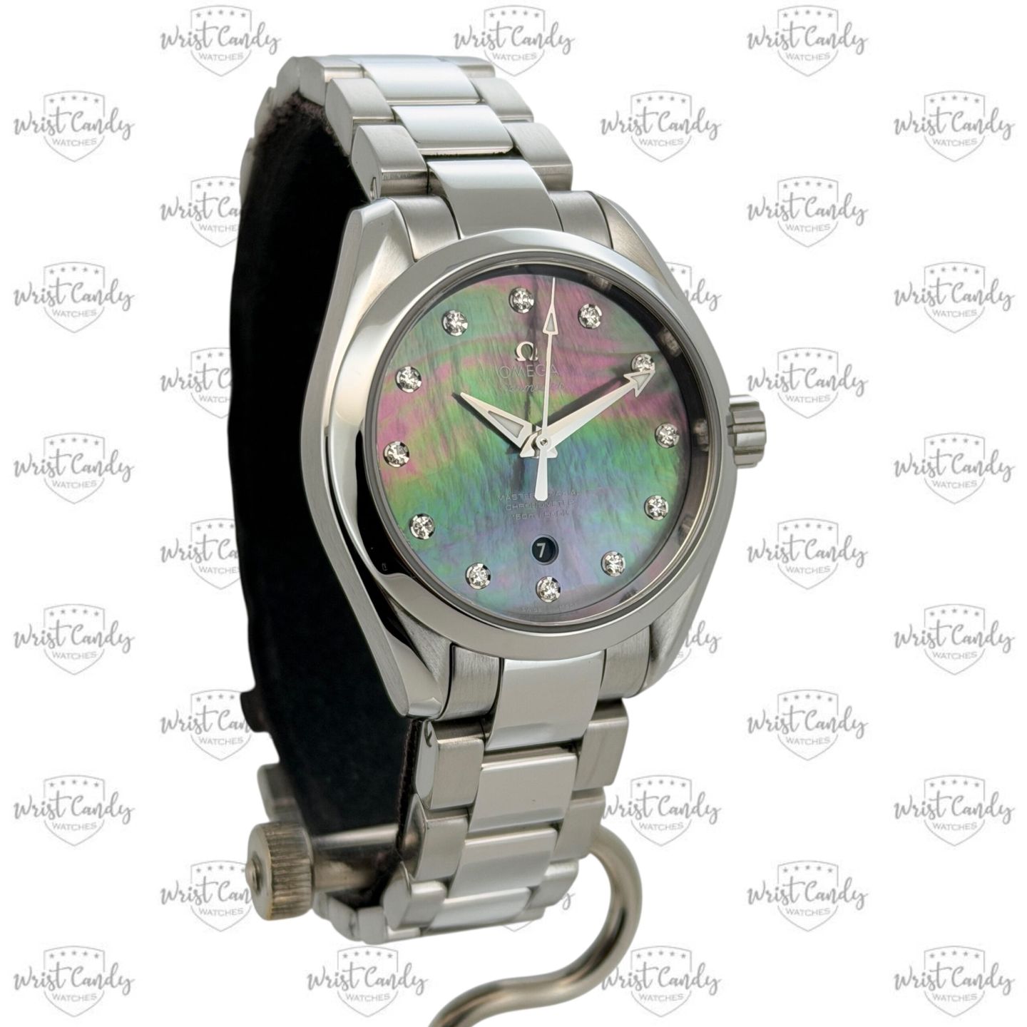 Omega Seamaster Aqua Terra 220.10.38.20.57.001 (Unknown (random serial)) - Pearl dial 38 mm Steel case (3/8)