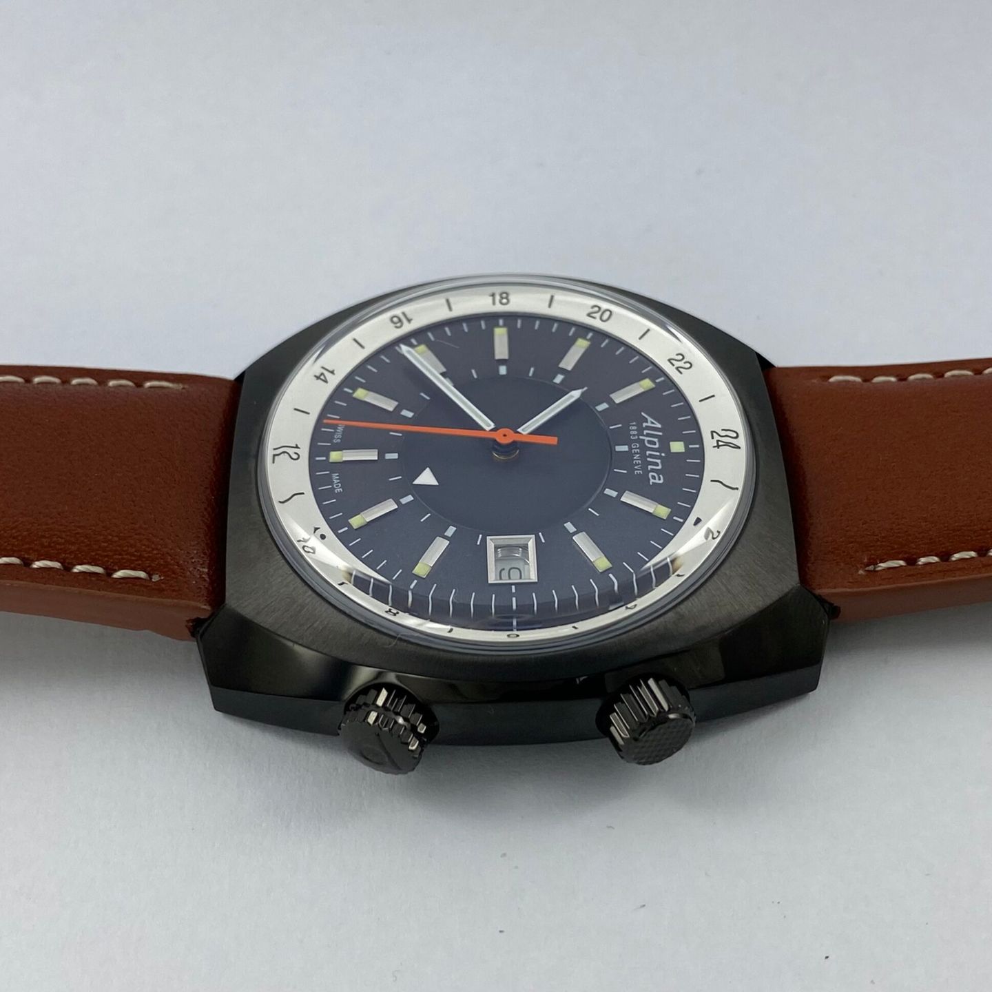 Alpina Startimer - (2022) - Black dial 42 mm Steel case (5/7)