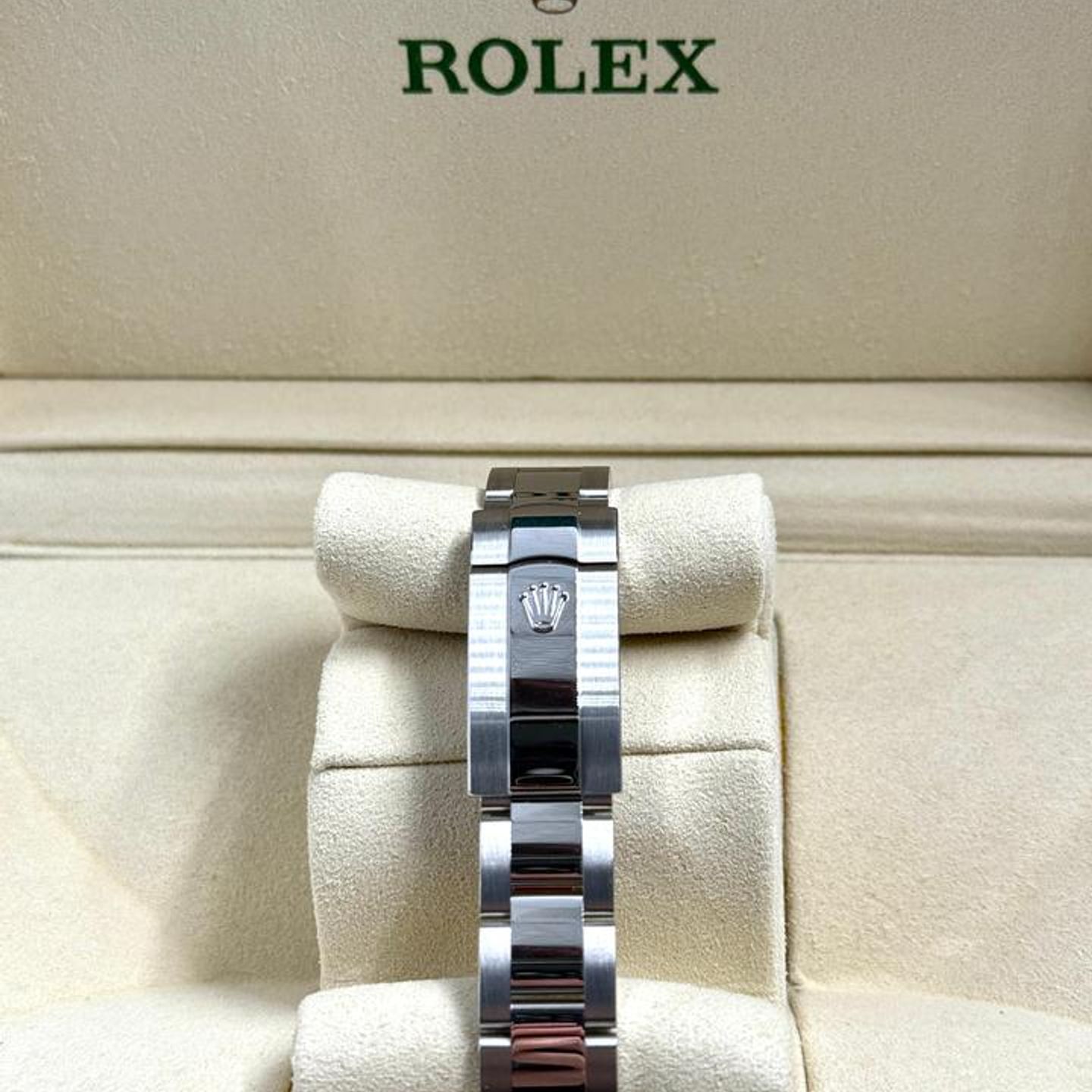 Rolex Datejust 278274 (2026) - Pink dial 31 mm Steel case (8/10)