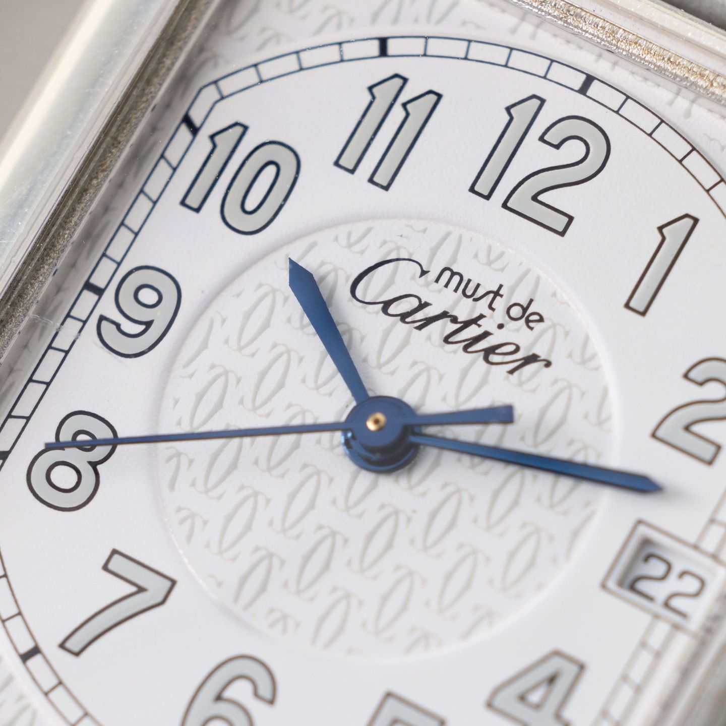 Cartier Tank 2414 (Onbekend (willekeurig serienummer)) - Wit wijzerplaat 26mm Zilver (2/8)