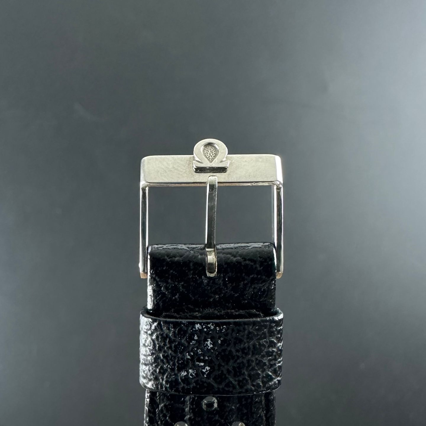 Omega Genève 198.021 - (7/8)