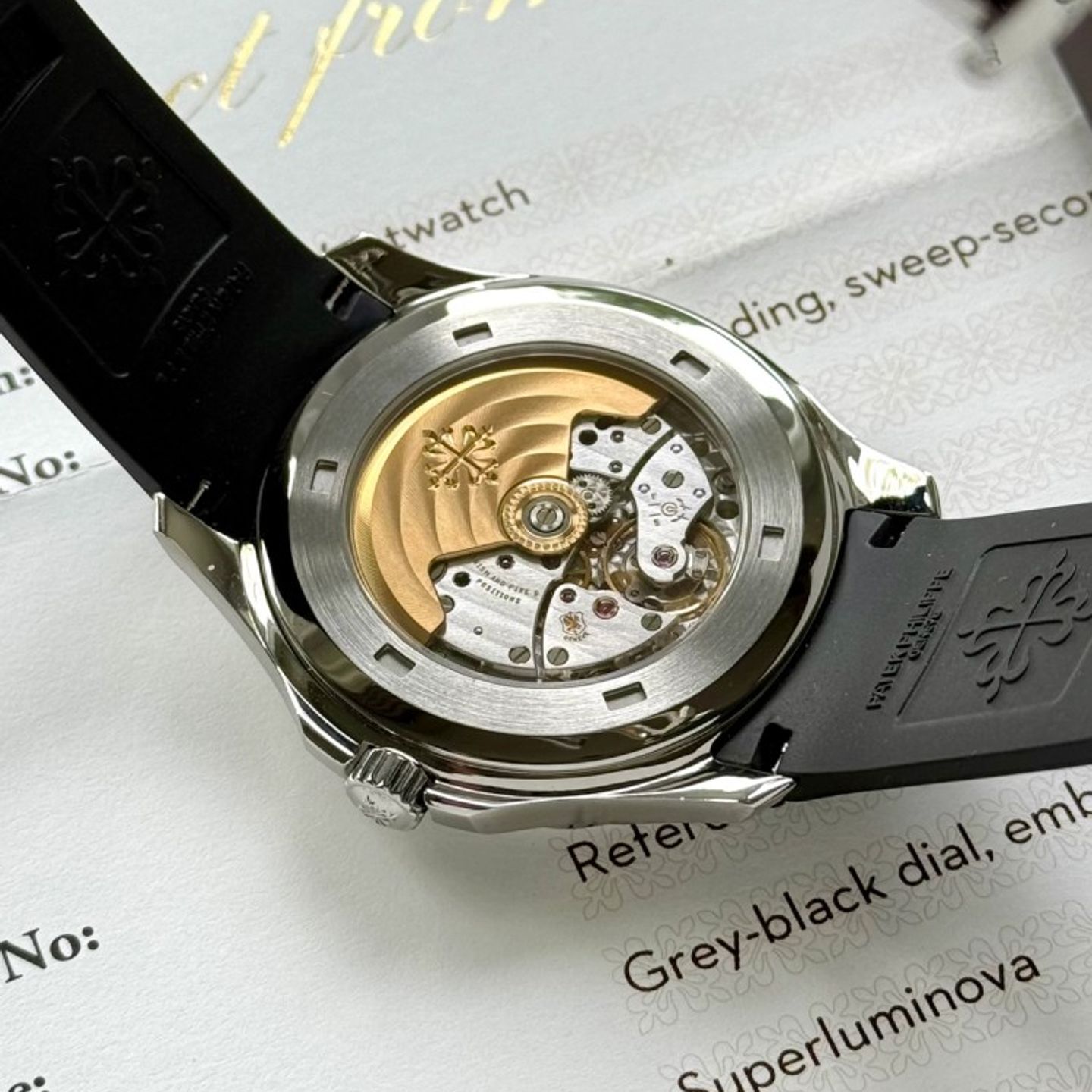 Patek Philippe Aquanaut 5167 (2008) - Brown dial 41 mm Steel case (4/8)