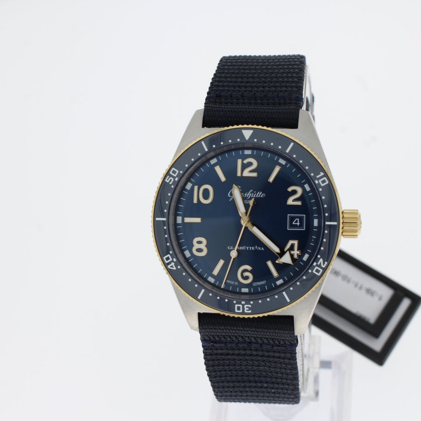 Glashütte Original SeaQ 1-39-11-10-90-34 (2025) - Blue dial 40 mm Steel case (1/4)