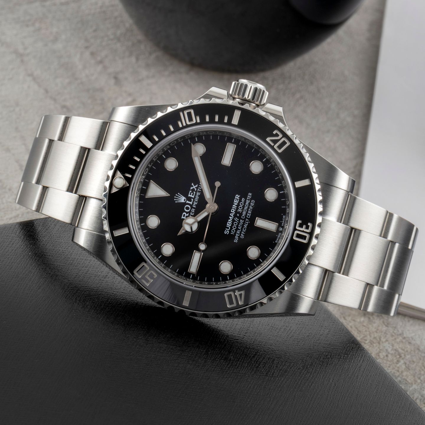 Rolex Submariner No Date 124060 - (2/8)