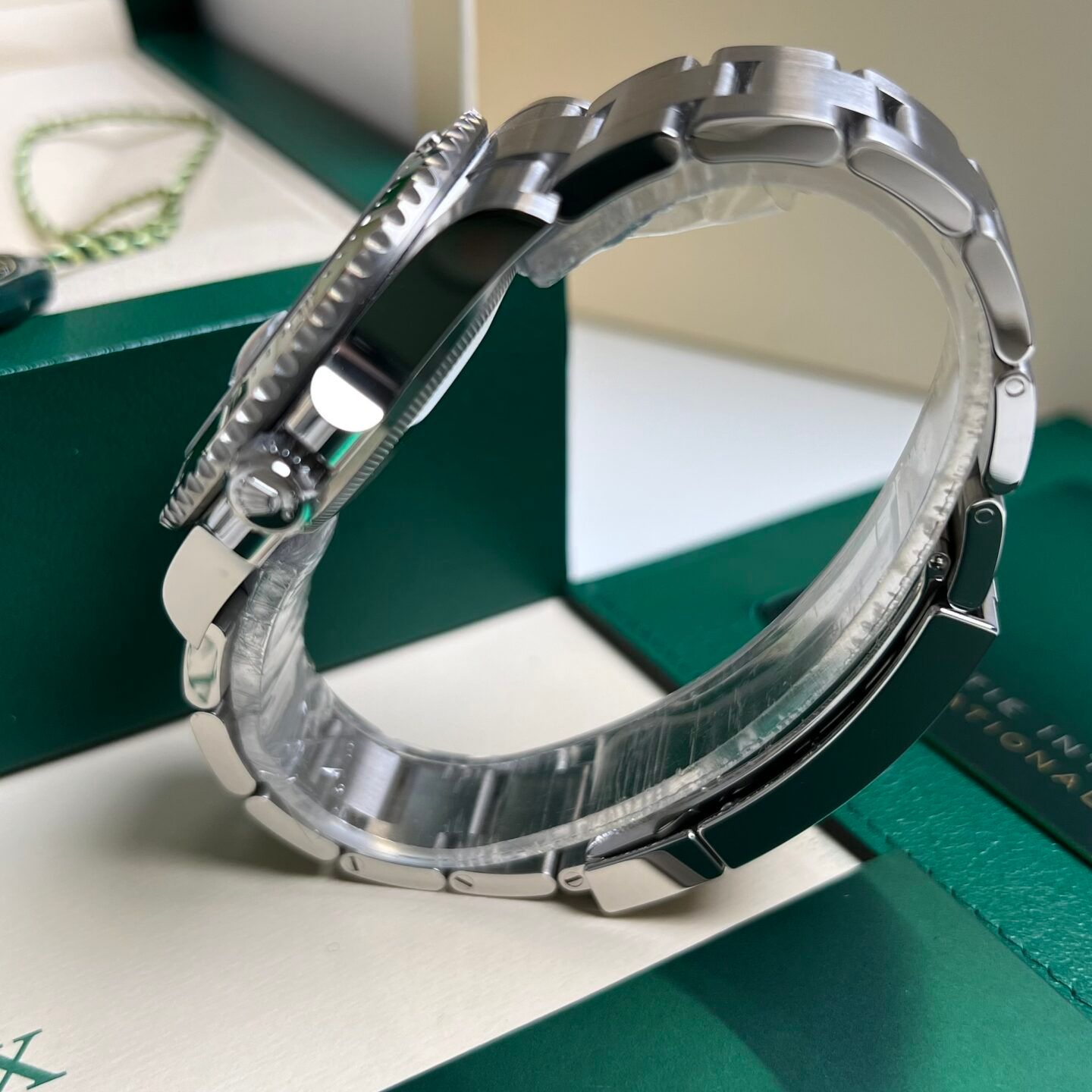 Rolex Submariner Date 126610LV - (12/16)