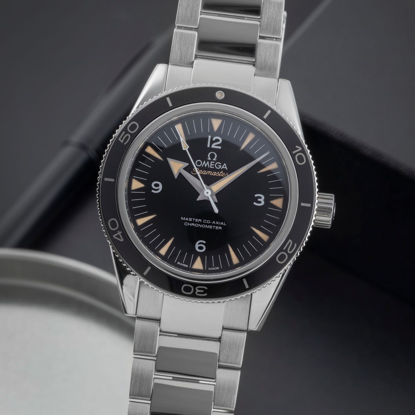 Omega Seamaster 300 233.30.41.21.01.001 - (3/8)