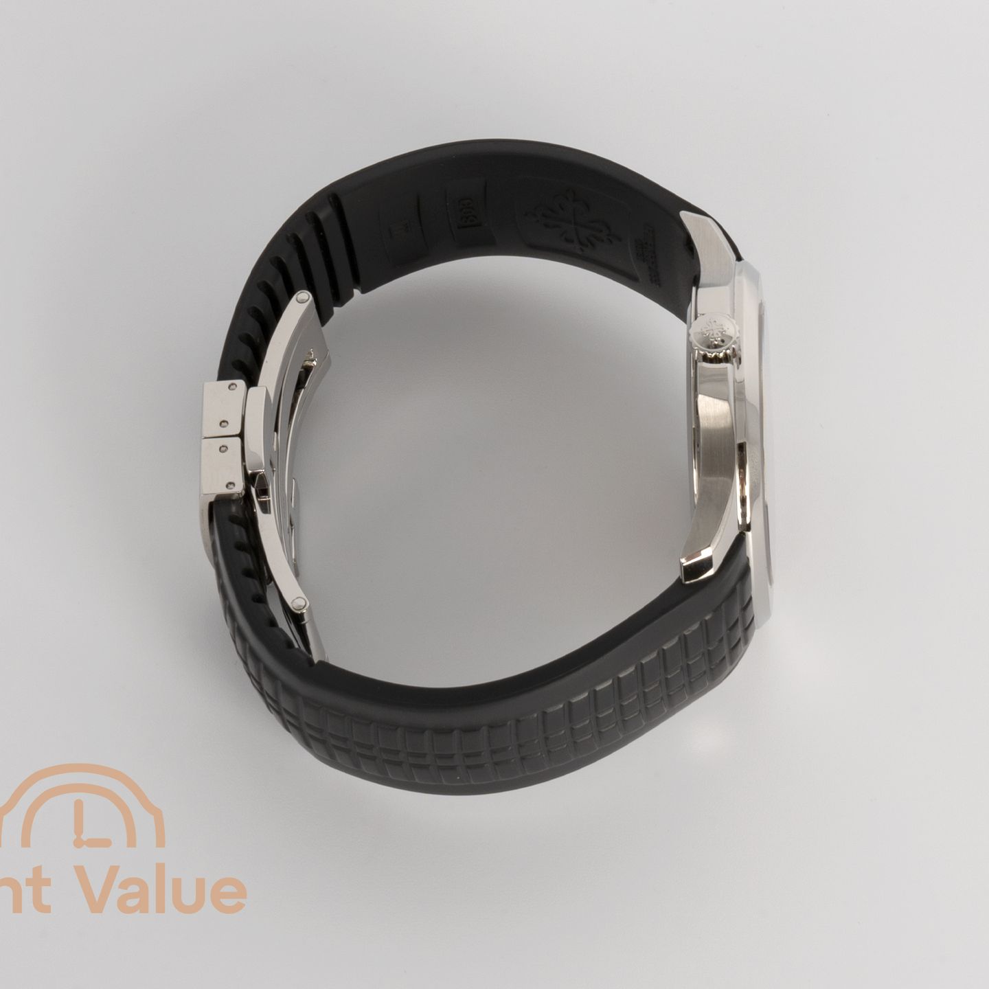 Patek Philippe Aquanaut 5167A-001 (2018) - Black dial 40 mm Steel case (6/6)