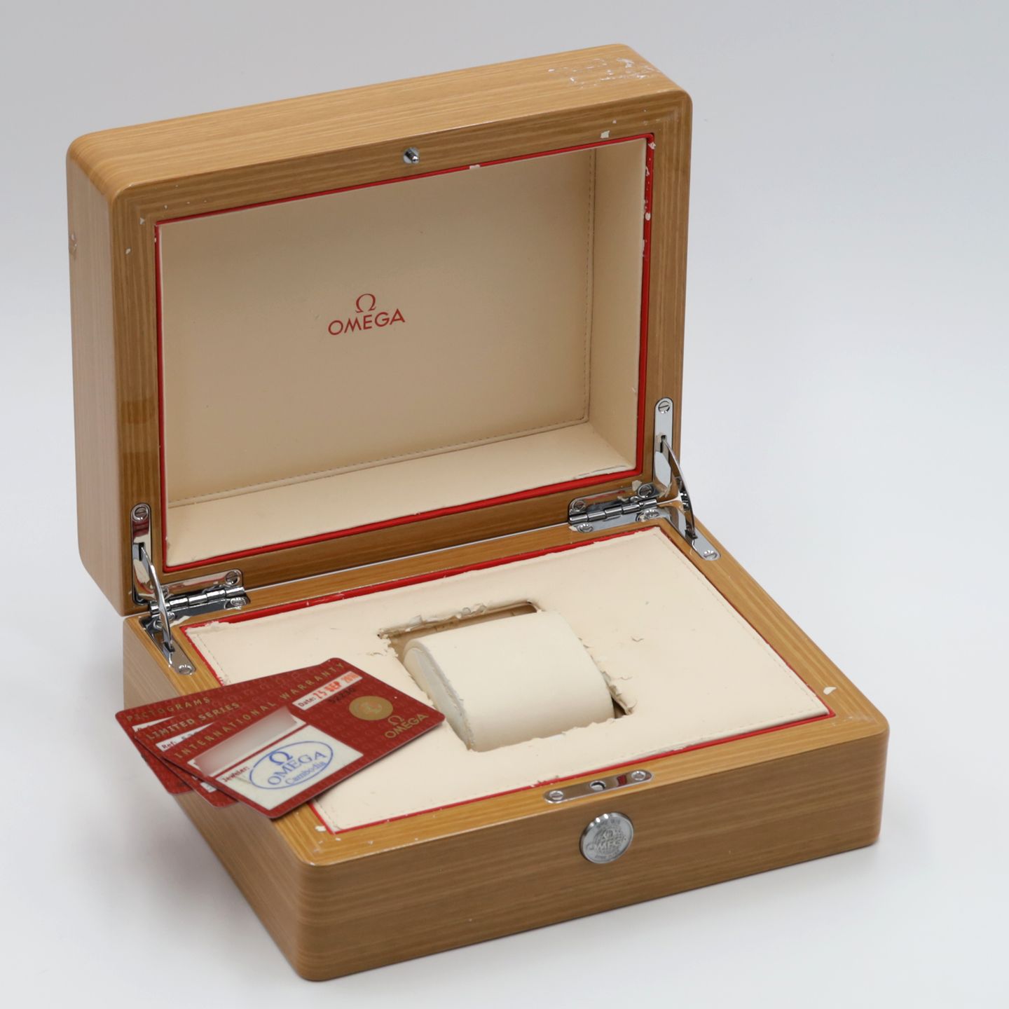 Omega Seamaster Planet Ocean 522.30.46.21.01.001 - (8/8)