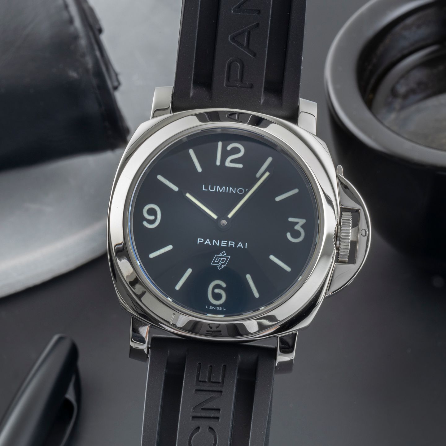 Panerai Luminor Base Logo PAM00000 (2004) - Zwart wijzerplaat 44mm Staal (3/8)